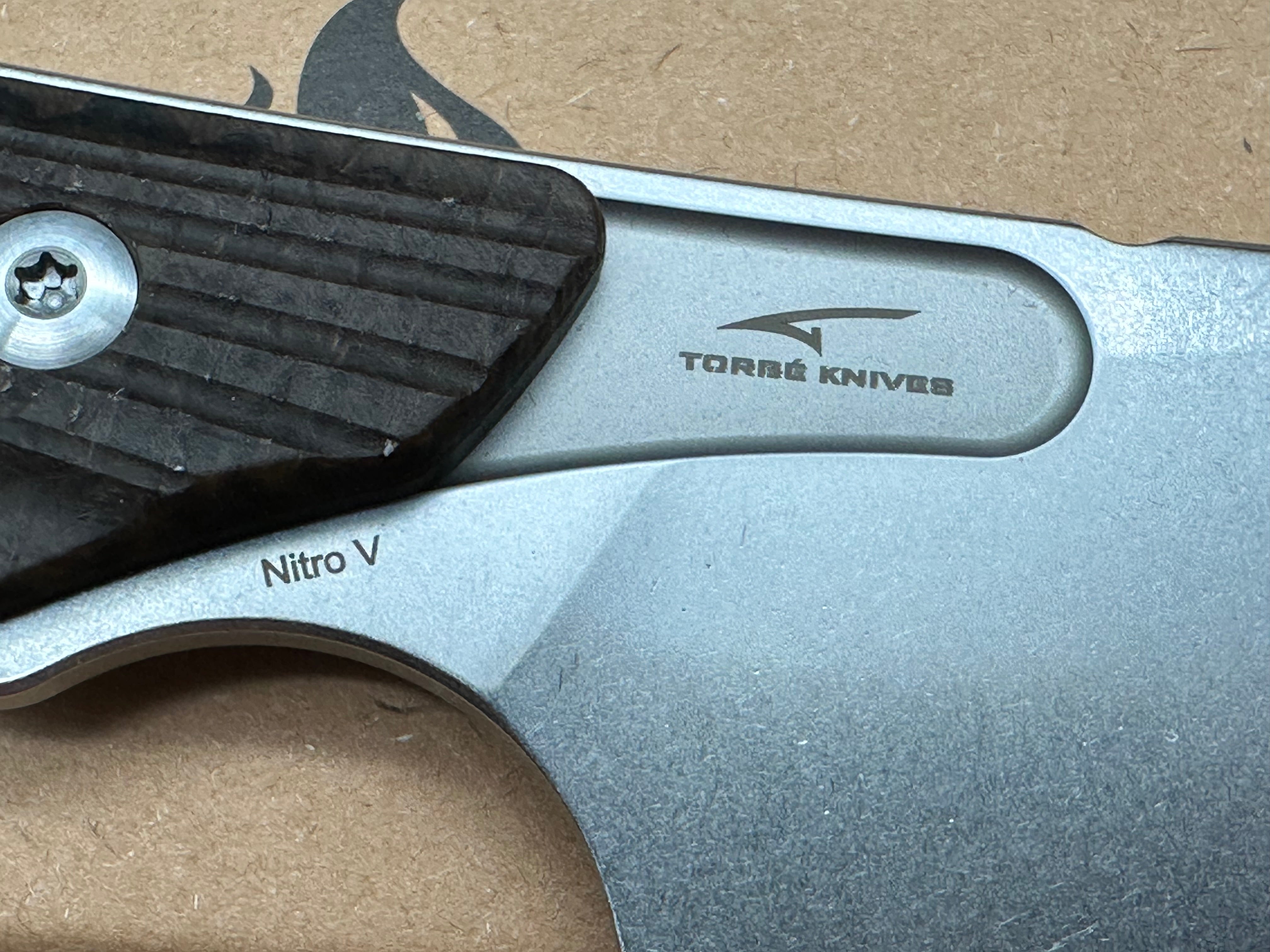 QSP T-COOK FIXED BLADE KNIFE BLACK GLOW IN THE DARK HANDLE NITRO-V WHARNCLIFFE PLAIN EDGE STONEWASH