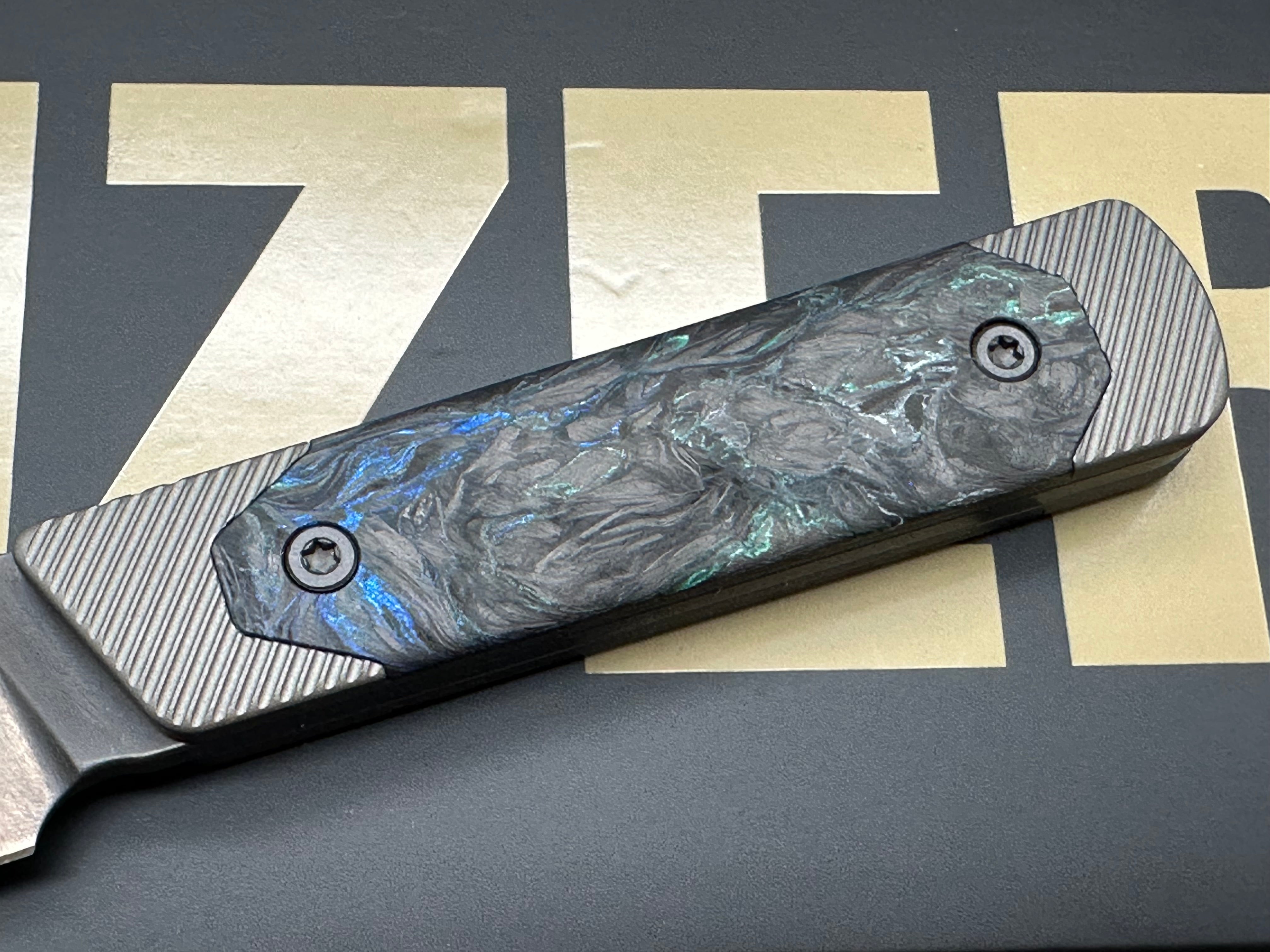 KIZER HALLOW FIXED BLADE KNIFE ALUMINUM/CARBON FIBER HANDLE 10V REVERSE TANTO PLAIN GUNMETAL GRAY PVD