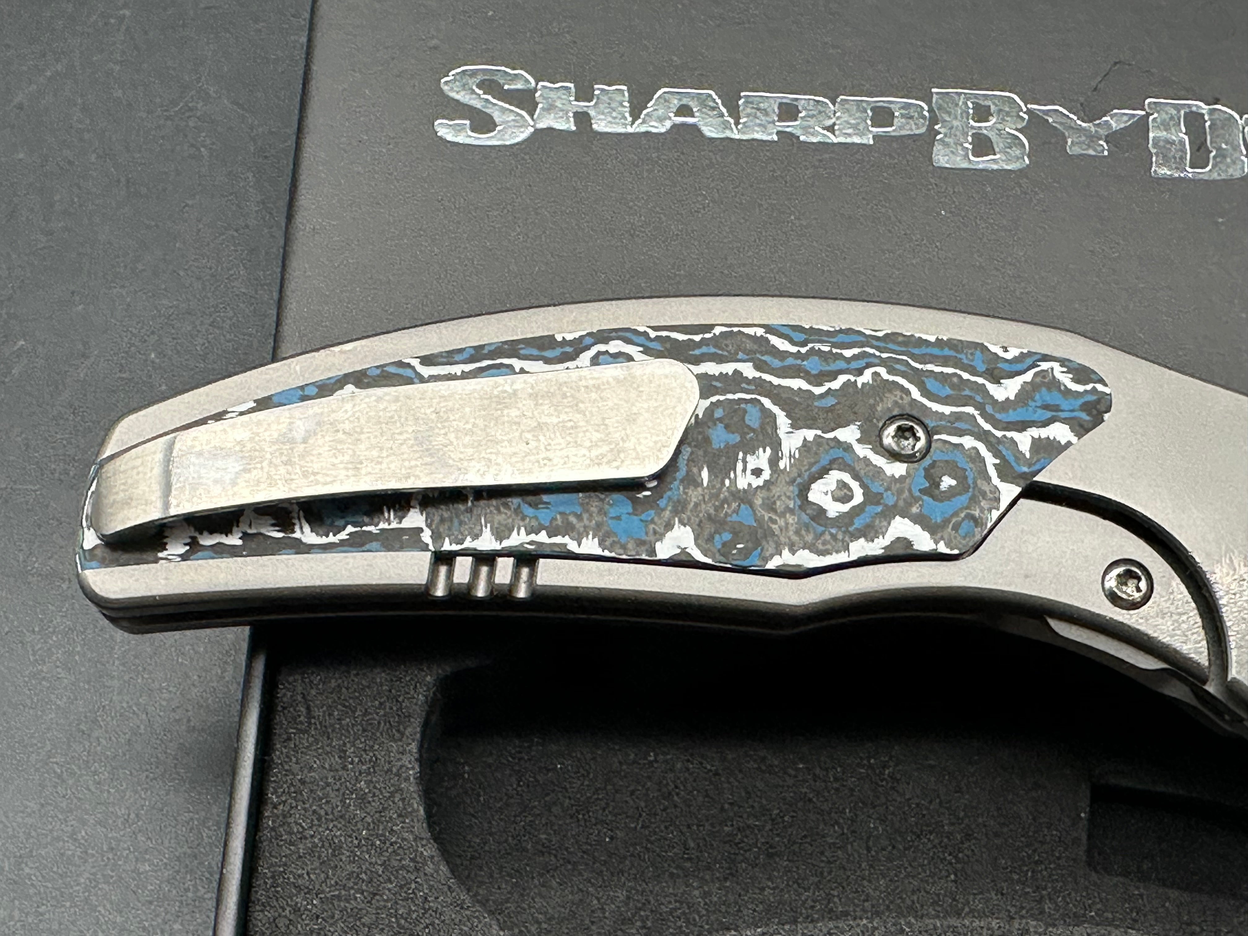 Sharp By Design Mini Chicane Titanium/Frost Fat Carbon w/Magnacut