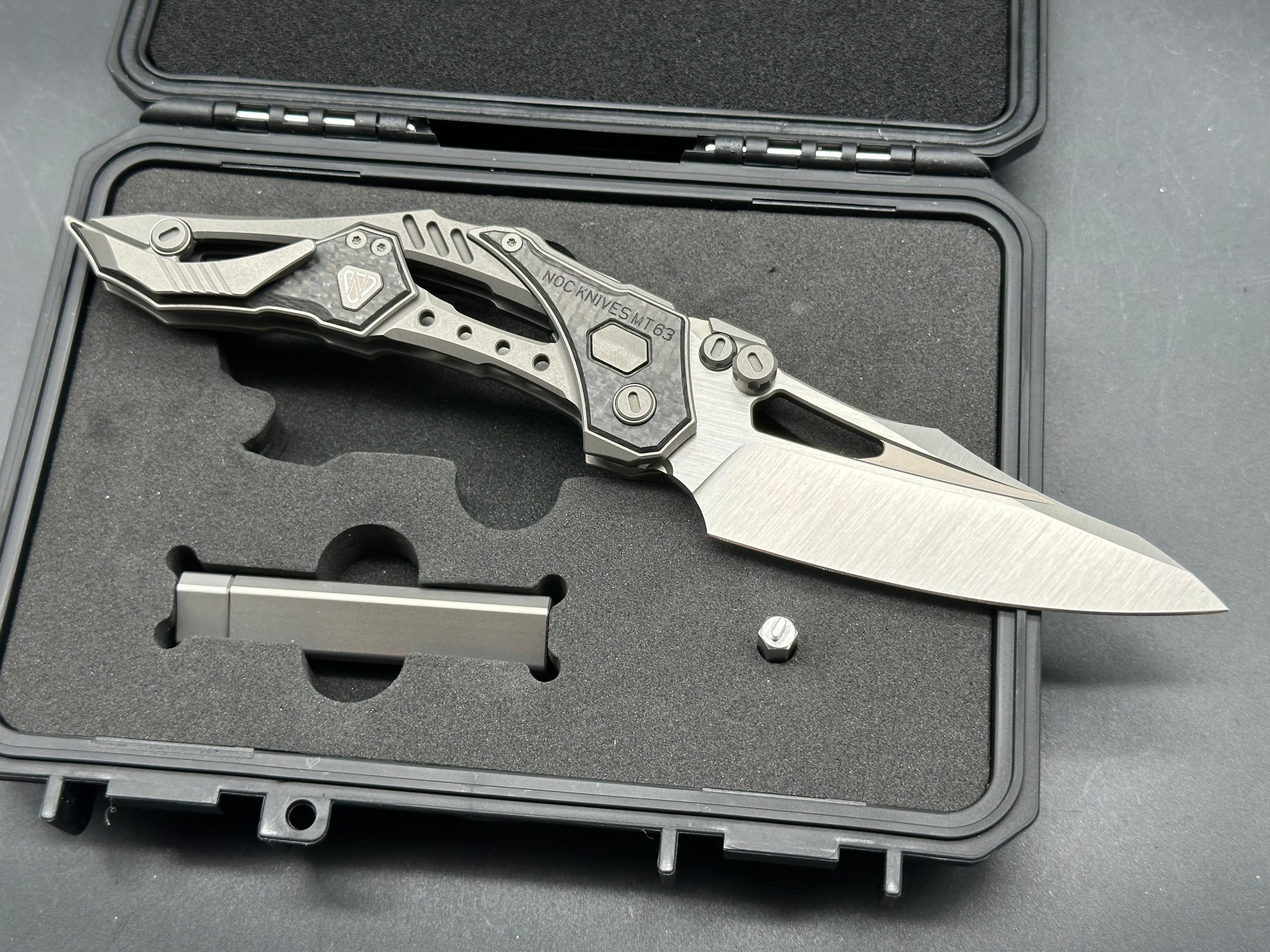 NOC Knives X Lamborghini MT-63 Folding Knife – M390 / Supercar Inspired Design