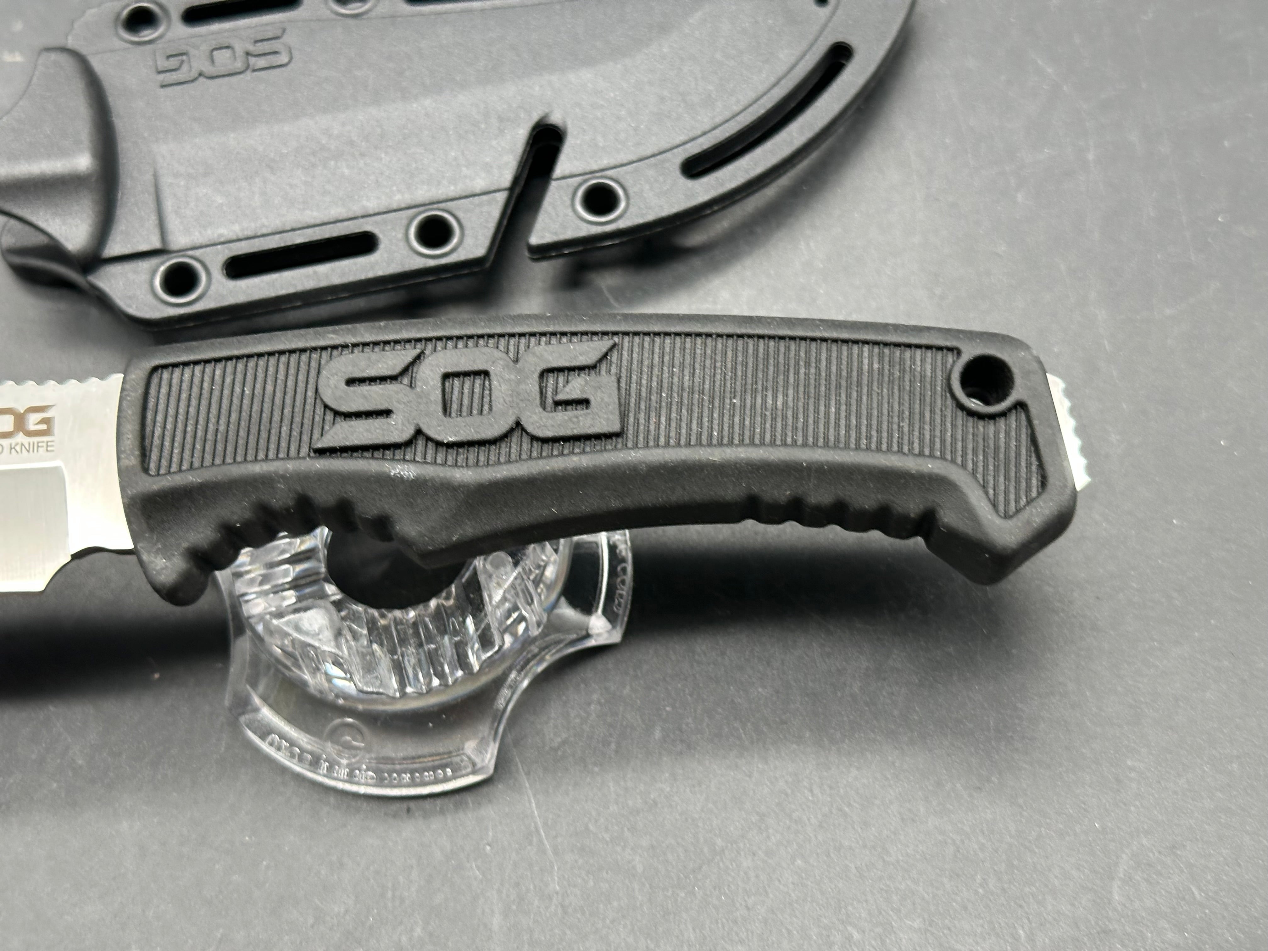 SOG - Field Knife fixed blade