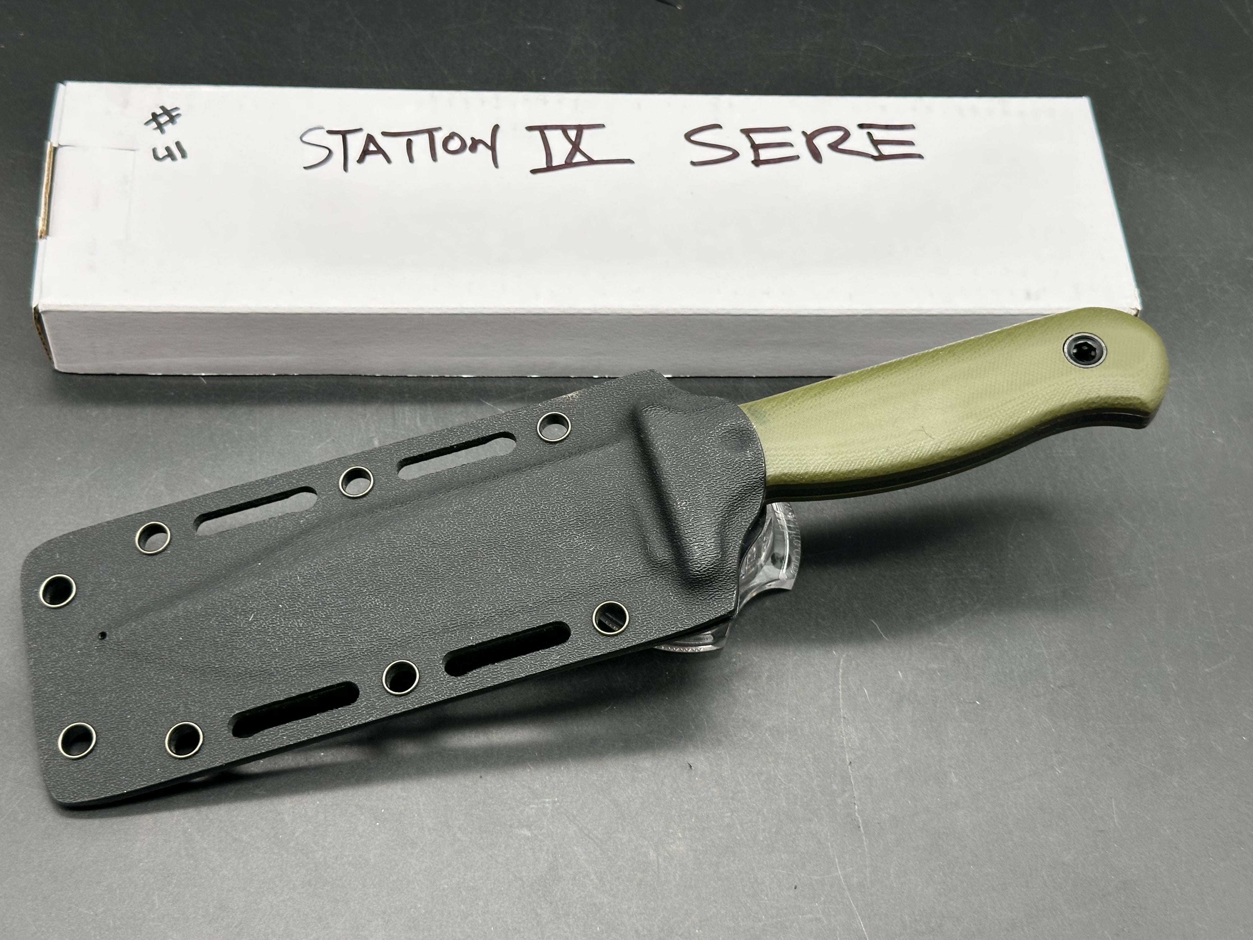 Station IX - #8 S.E.R.E fixed blade