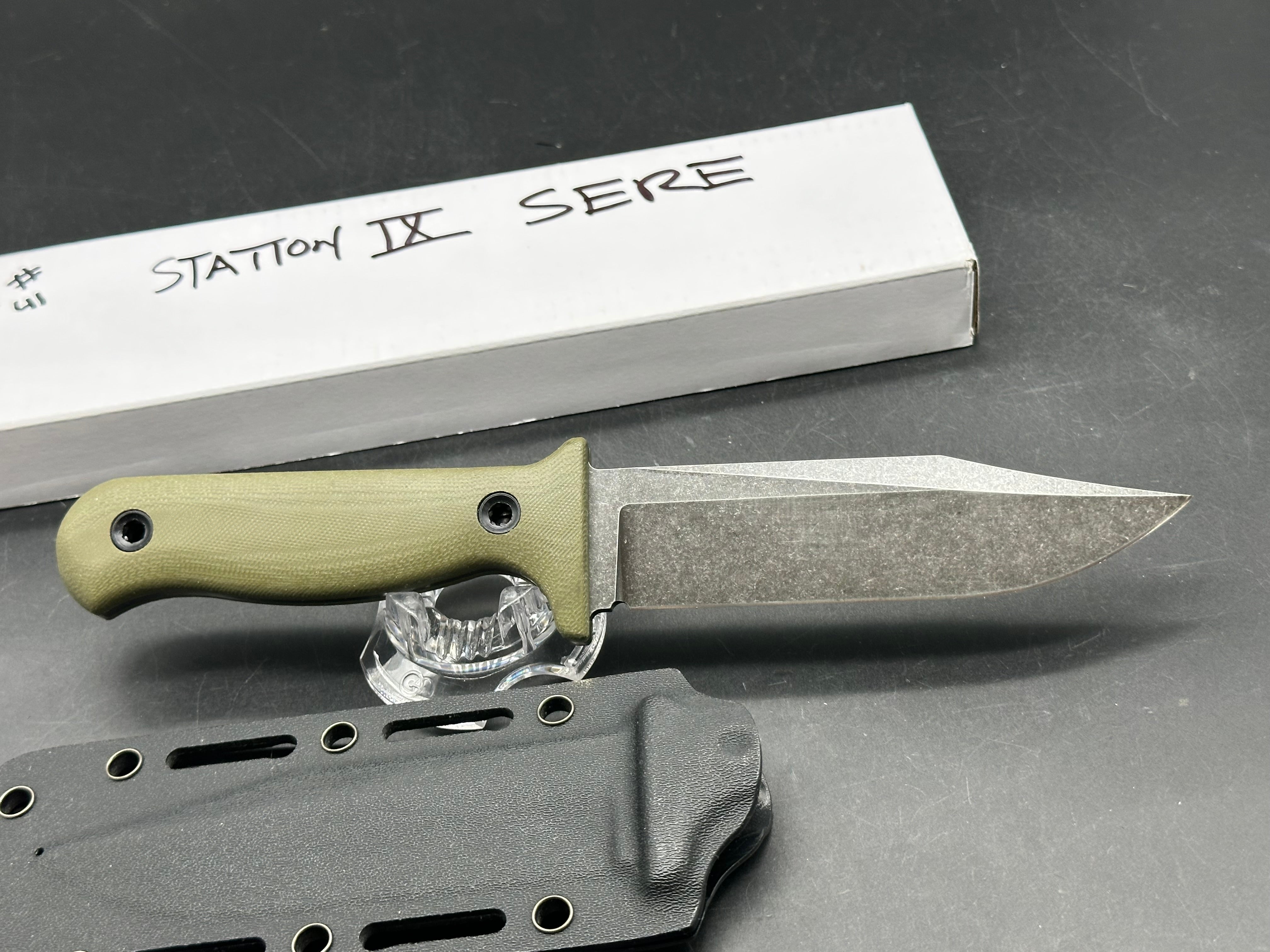 Station IX - #8 S.E.R.E fixed blade