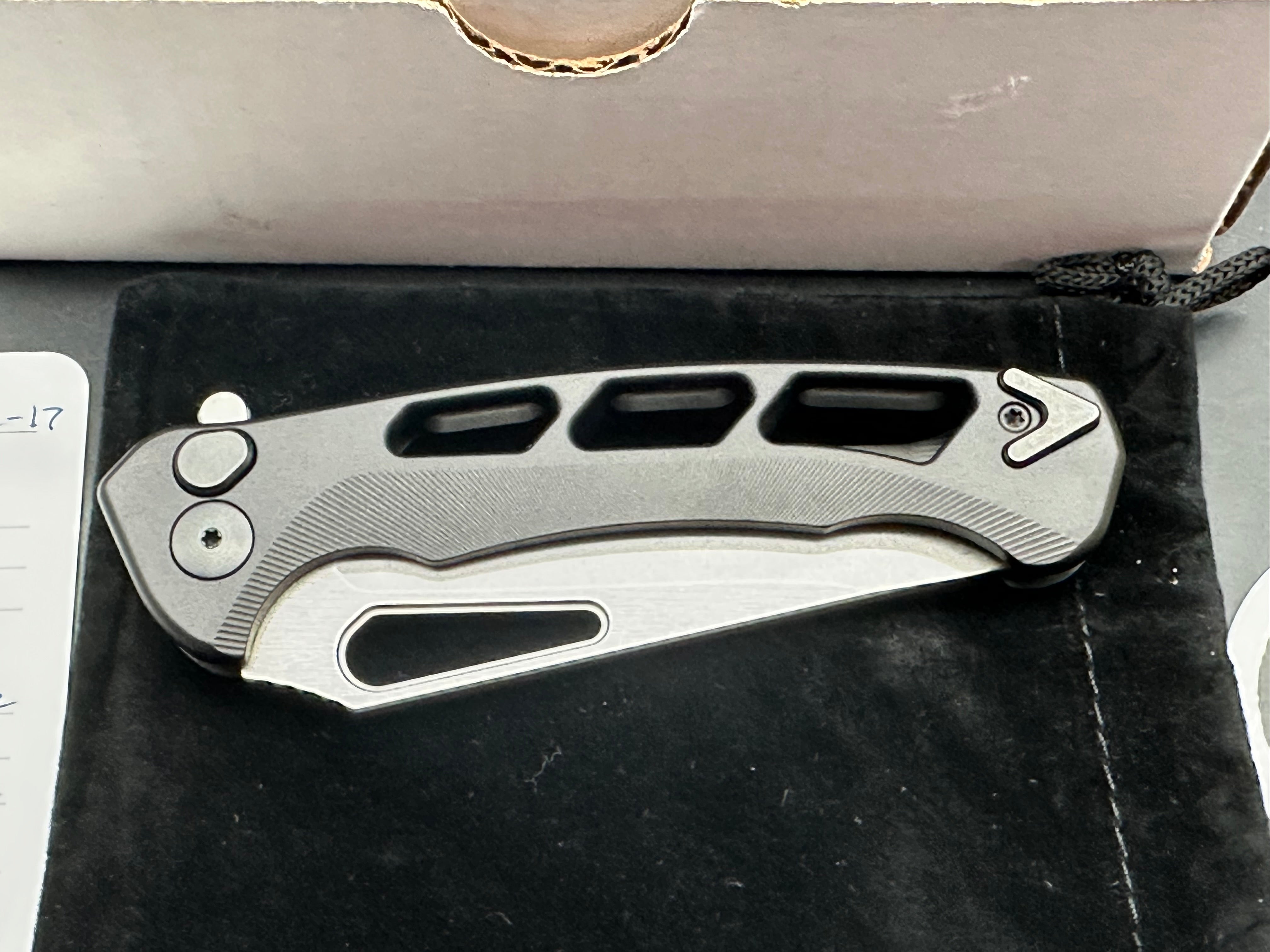 Dead Reckon Knives Ridgeback Integral Vertebrae, 3.42" CPM S45VN Stonewash Modified Clip Point Blade with Black Integral Vertebrae Aluminum Scale