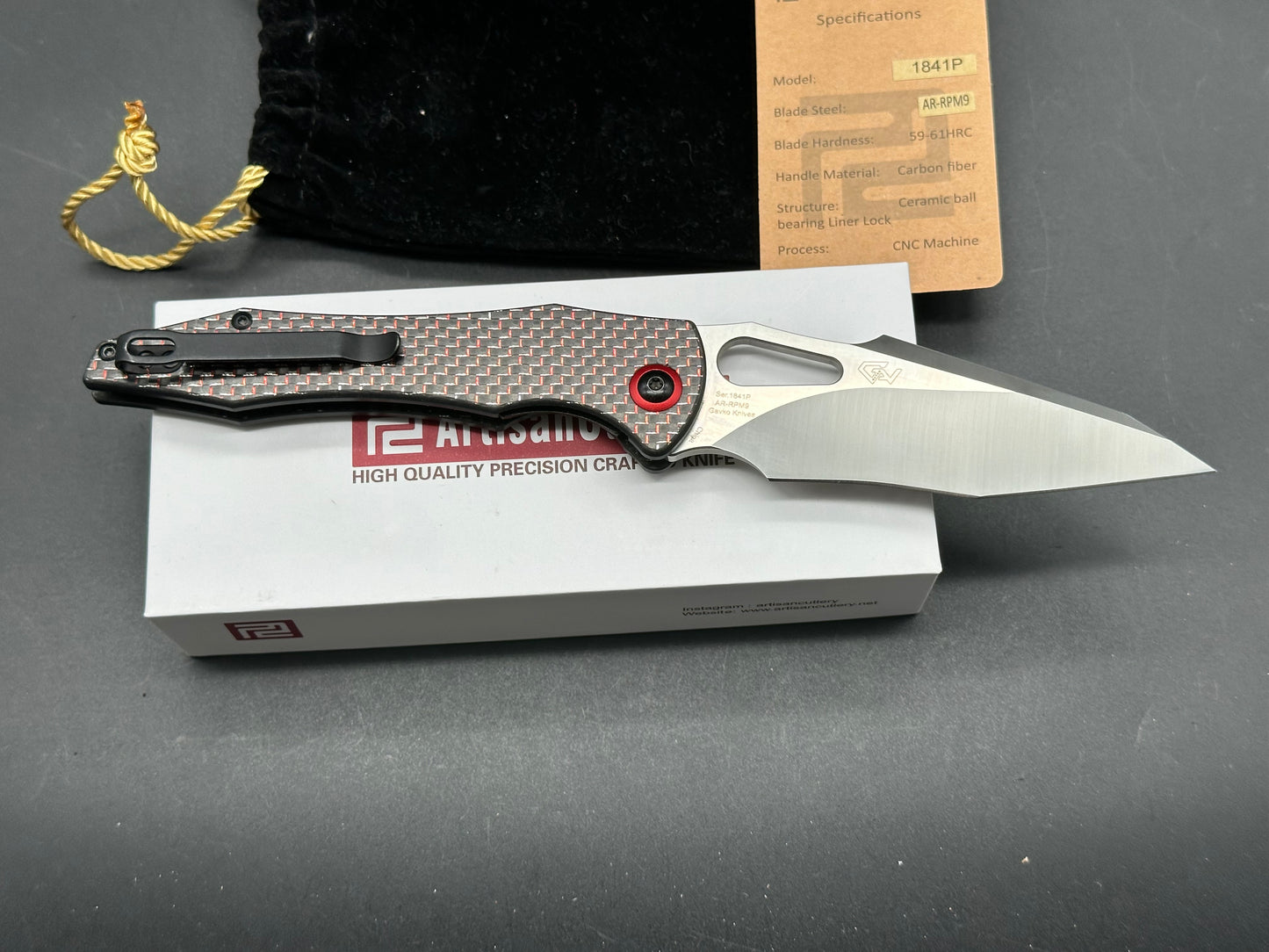 ARTISAN CUTLERY GREAT WHITE FOLDING KNIFE BLACK & RED CARBON FIBER