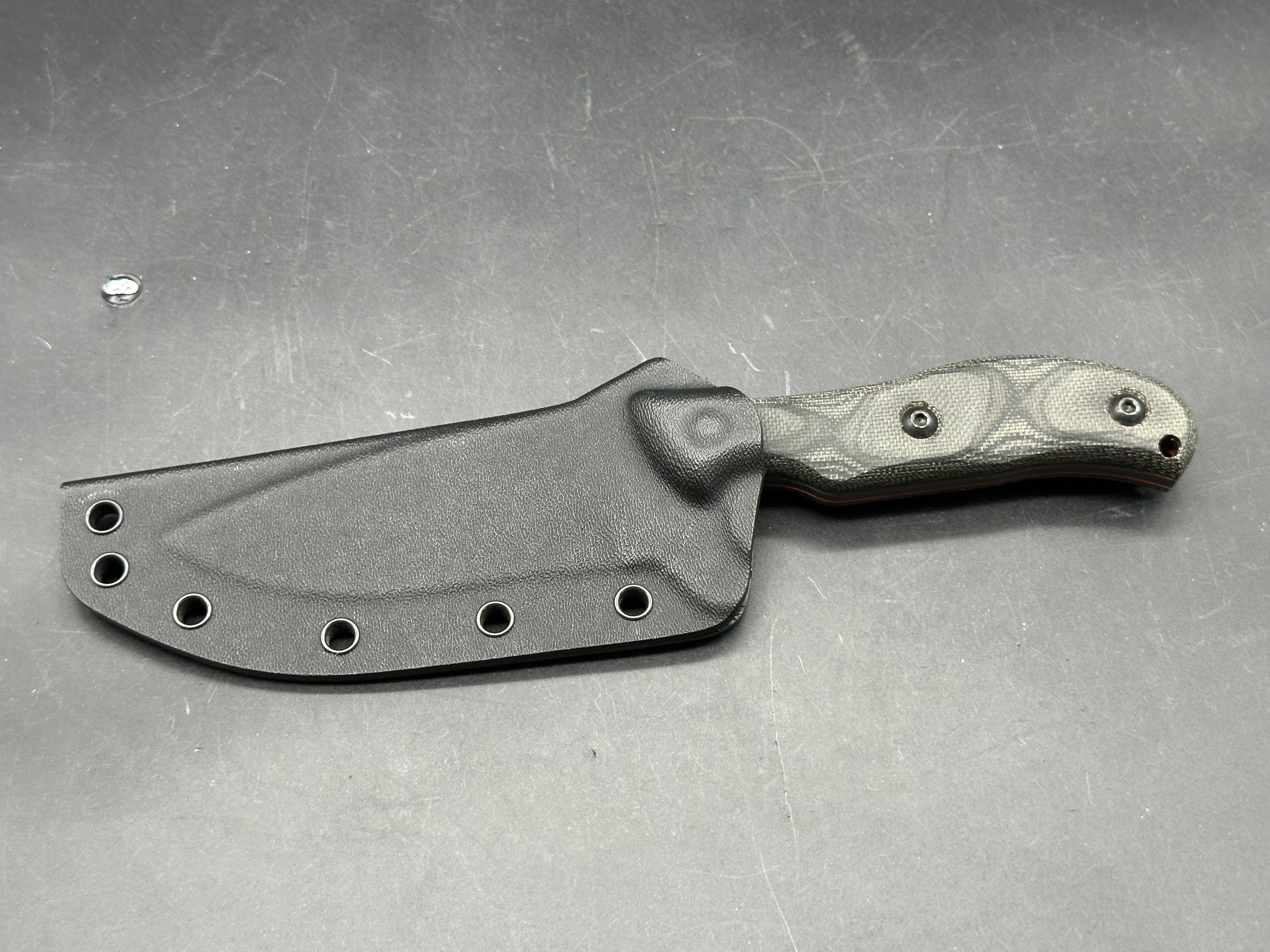 TOPS - Silent Hero 4 fixed blade