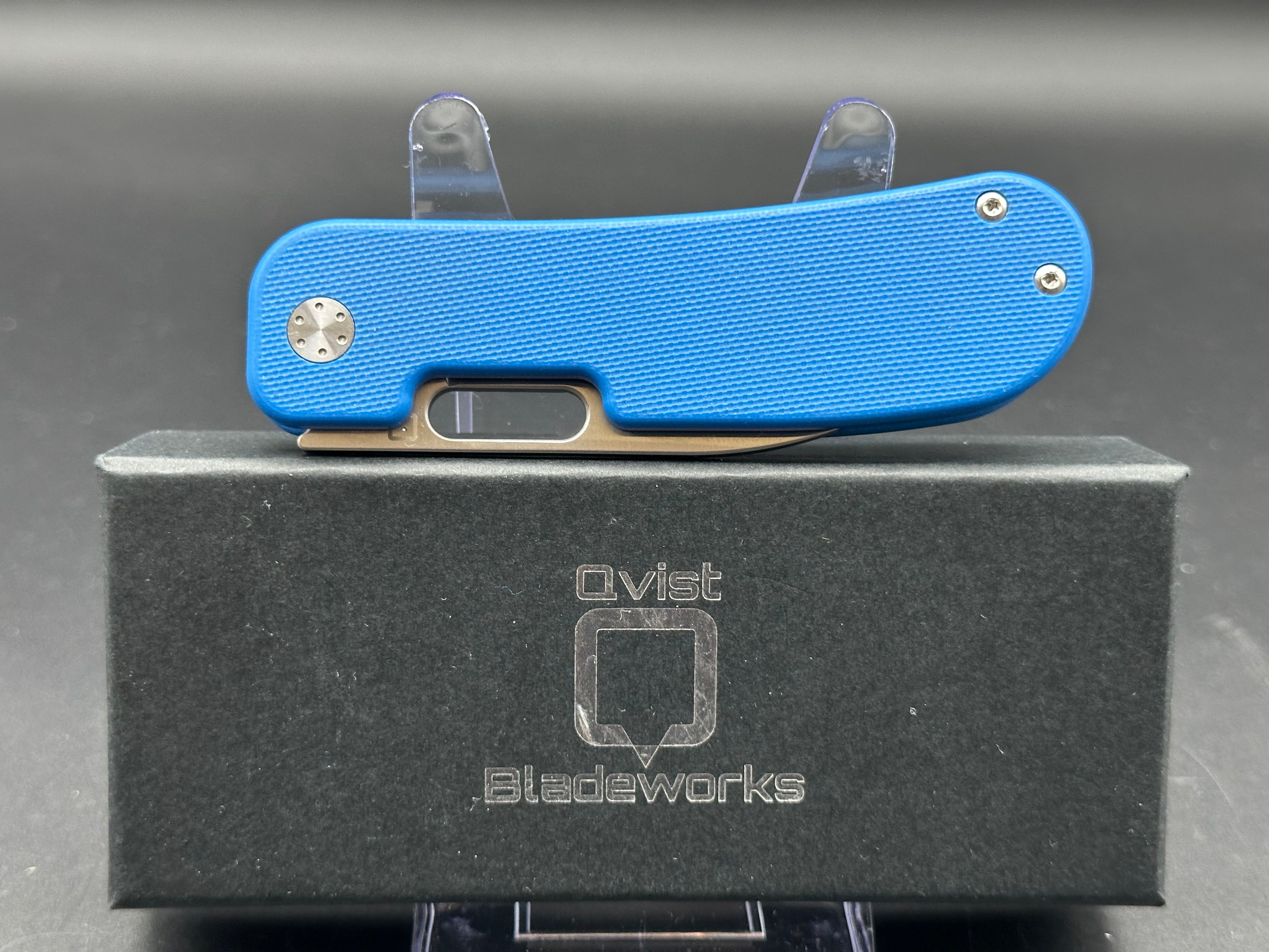 QVIST BLADEWORKS VARIANT PE (PRODUCTION EDITION) BLUE G10