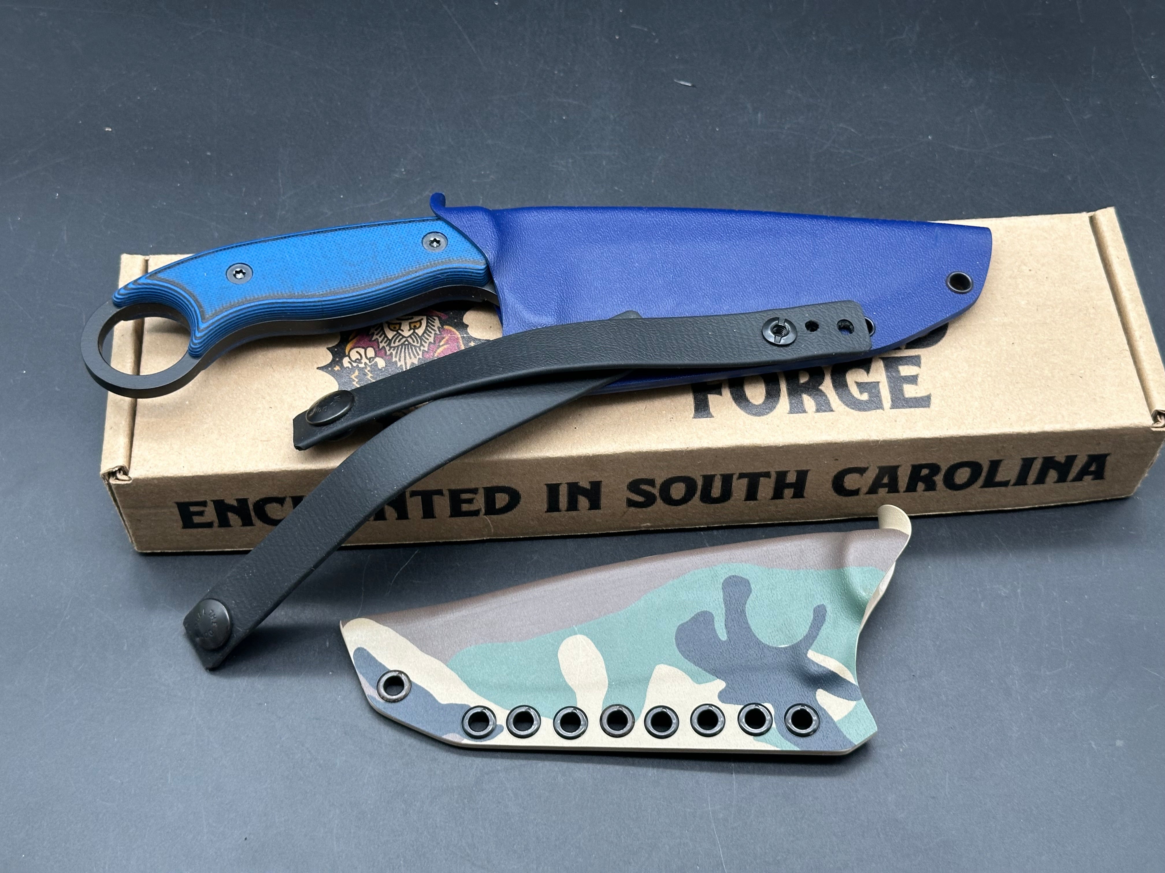 Wizard Forge - Blue Monster Gremlin fixed blade