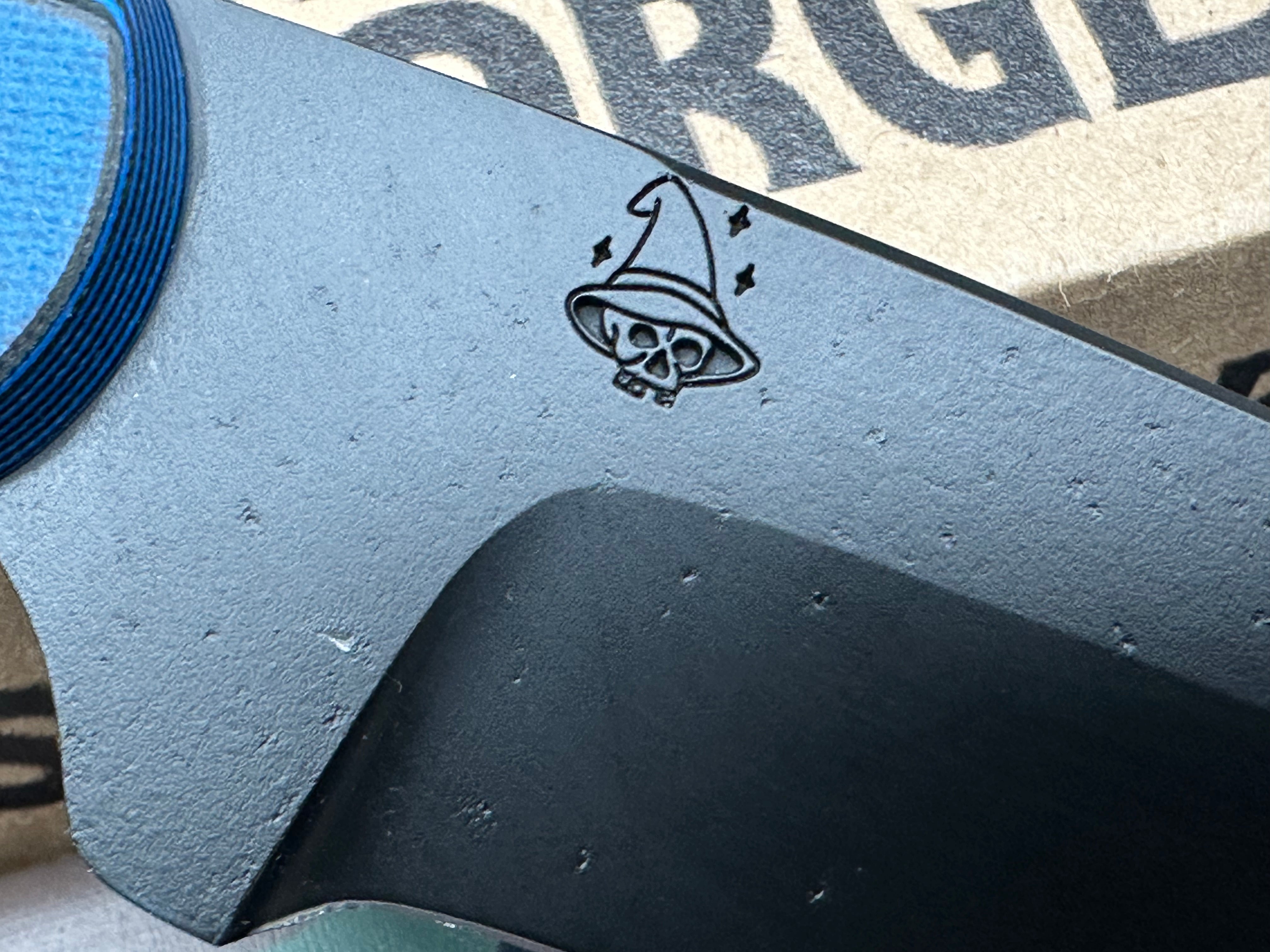 Wizard Forge - Blue Monster Gremlin fixed blade