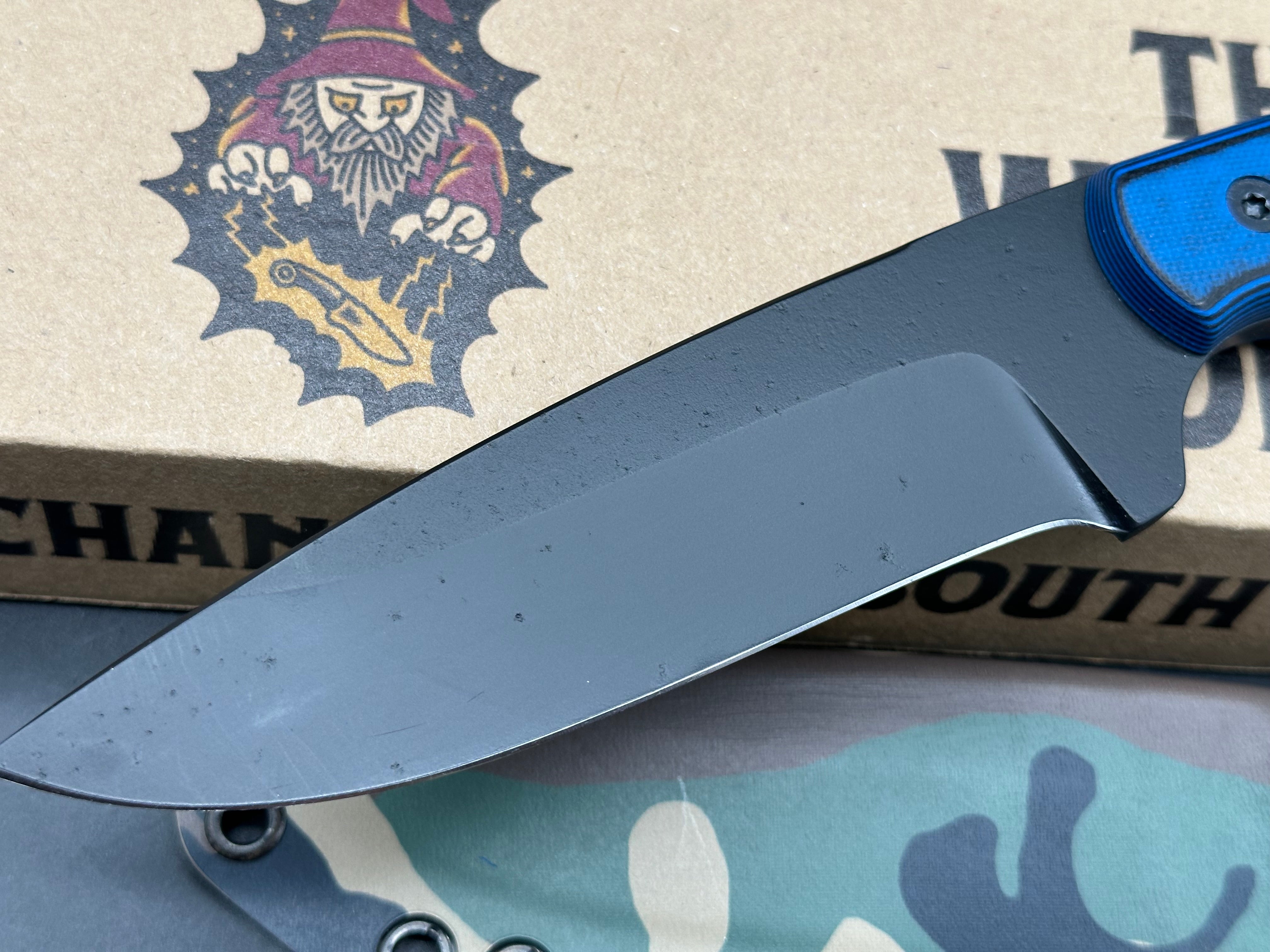 Wizard Forge - Blue Monster Gremlin fixed blade
