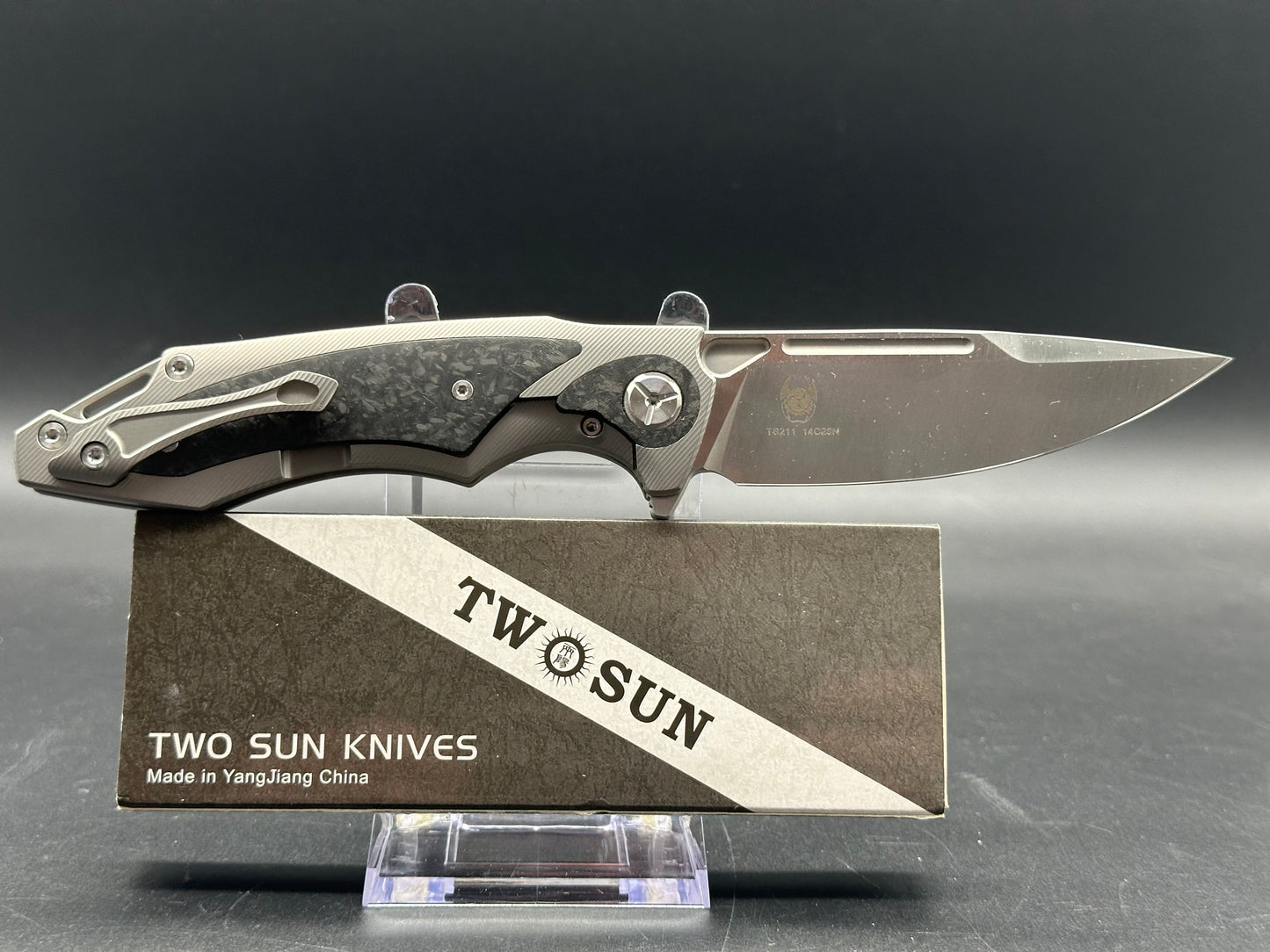 TWOSUN TS211 TITANIUM/CARBON FIBER HANDLE 14C28N