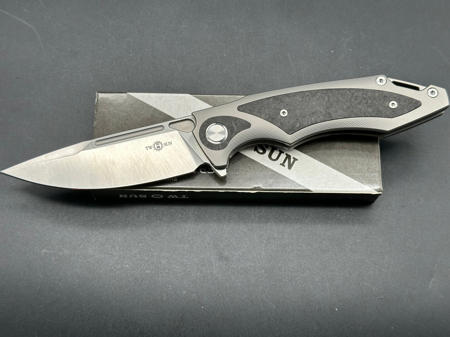 TWOSUN TS211 TITANIUM/CARBON FIBER HANDLE 14C28N