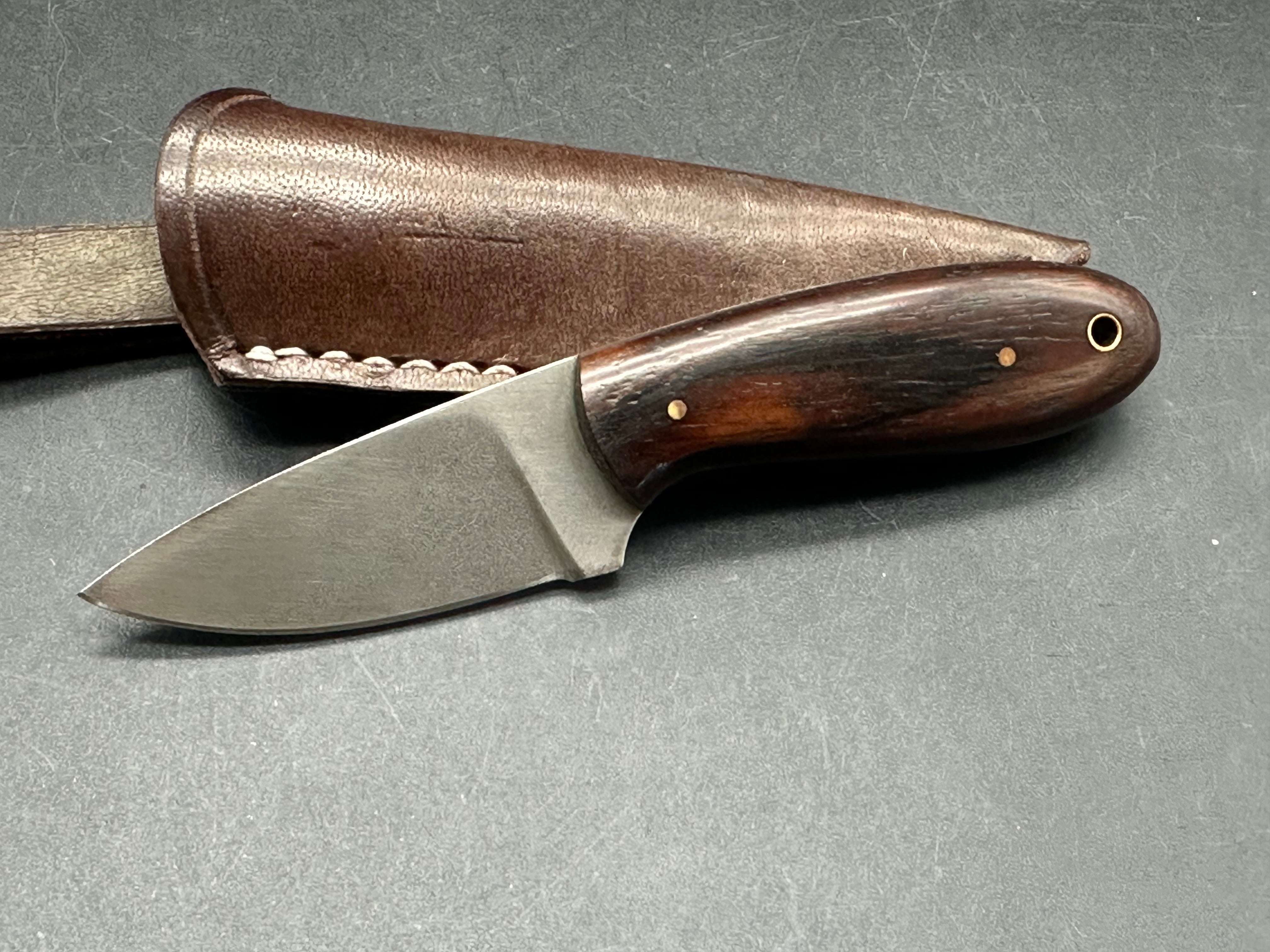 Younique Design Small Paring Knife w/Wootz Steel blade