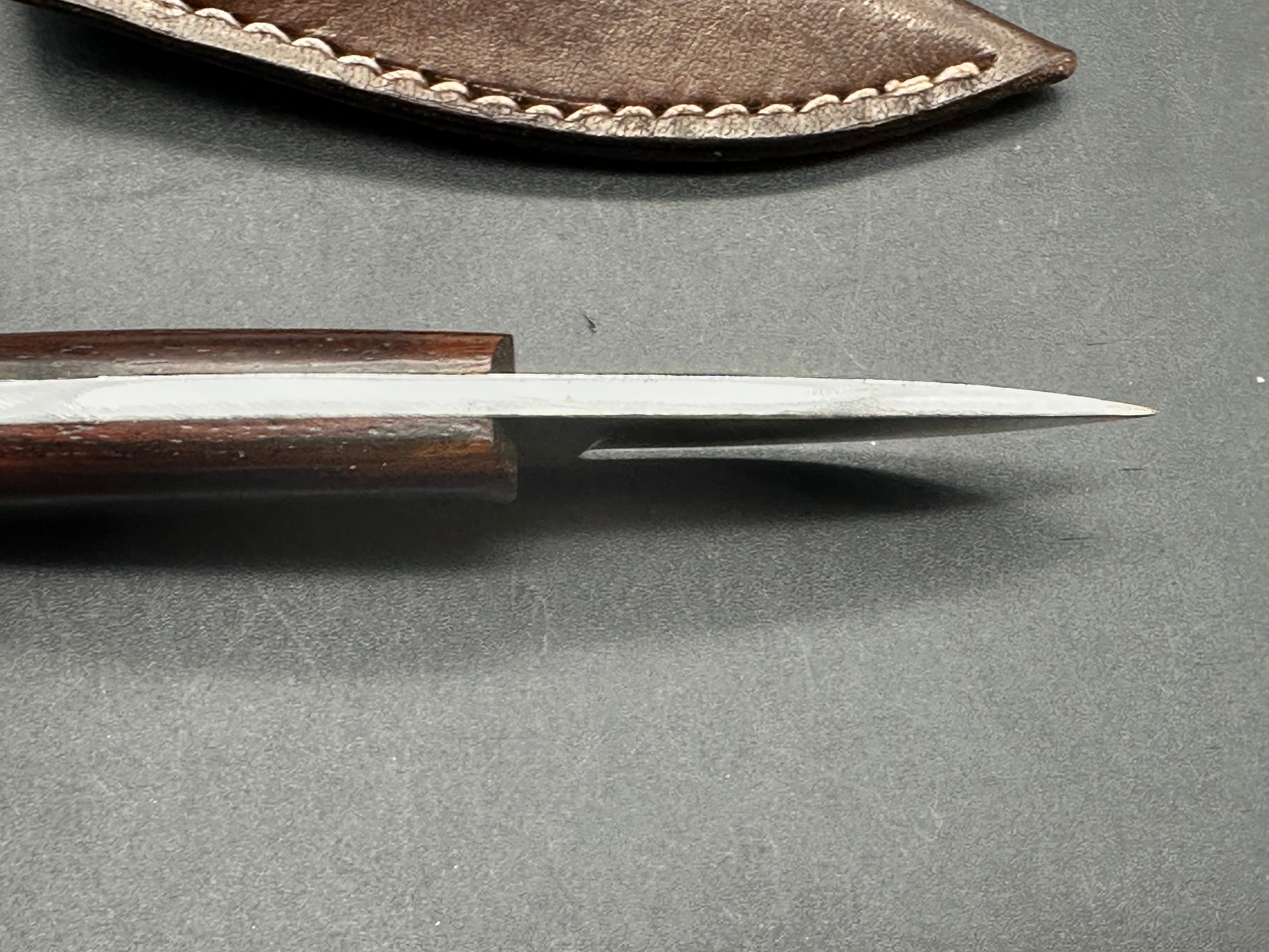 Younique Design Small Paring Knife w/Wootz Steel blade