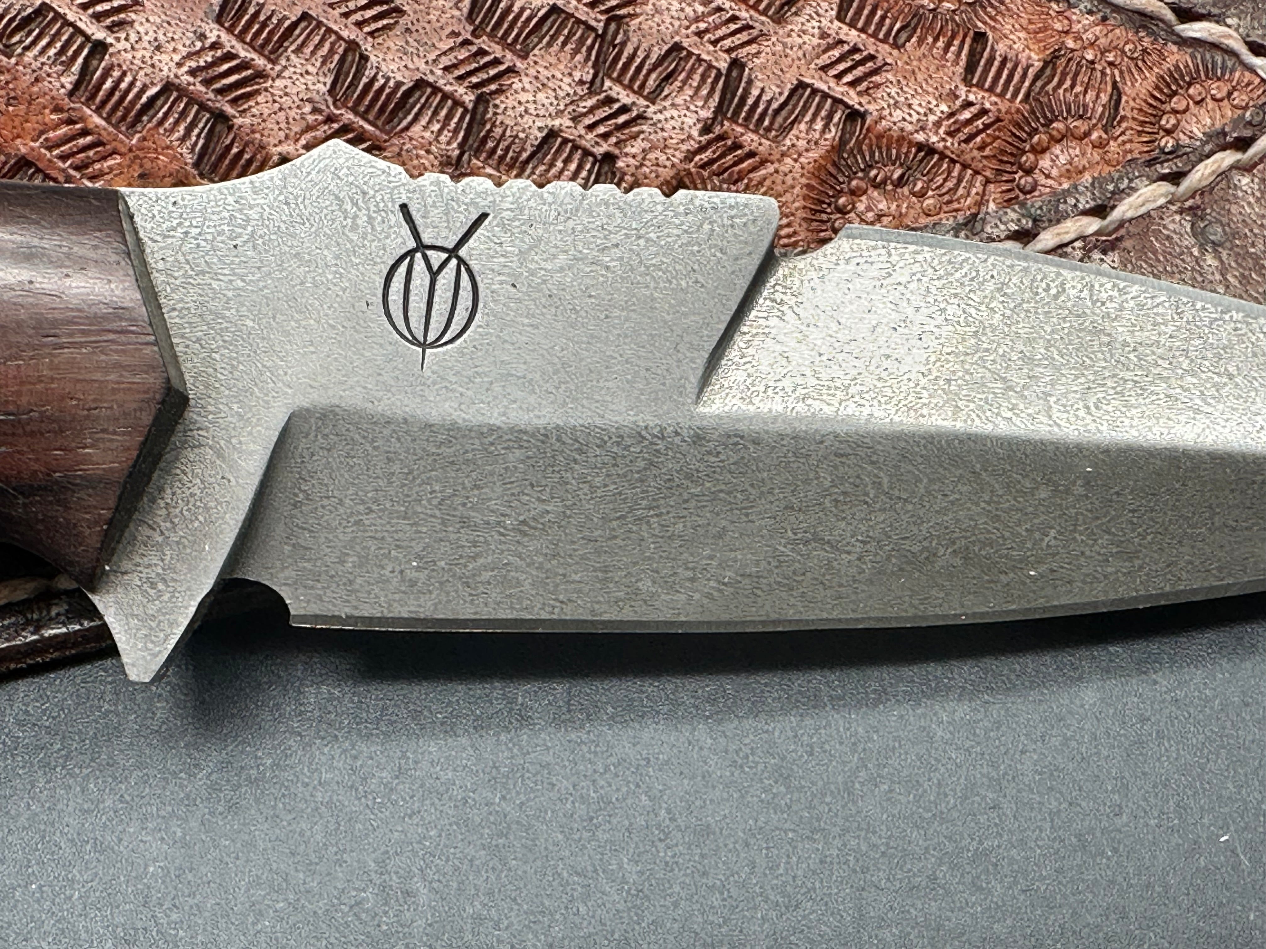 Younique Design “the Hex Mage” rosewood handle w/Wootz steel blade