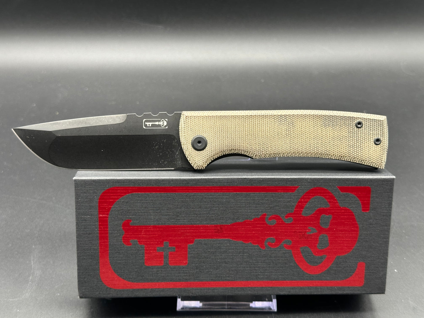 Chaves Redencion 229 Kickstop Drop Point Knife Green Micarta (3.63" Black)