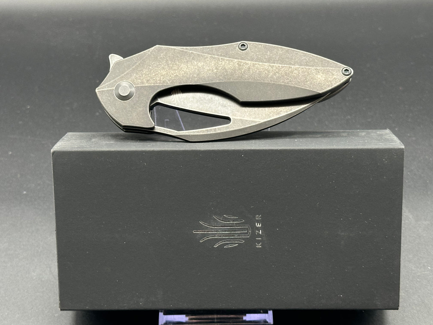 Kizer Isham Megatherium Flipper Knife Titanium (3.6" Black SW)