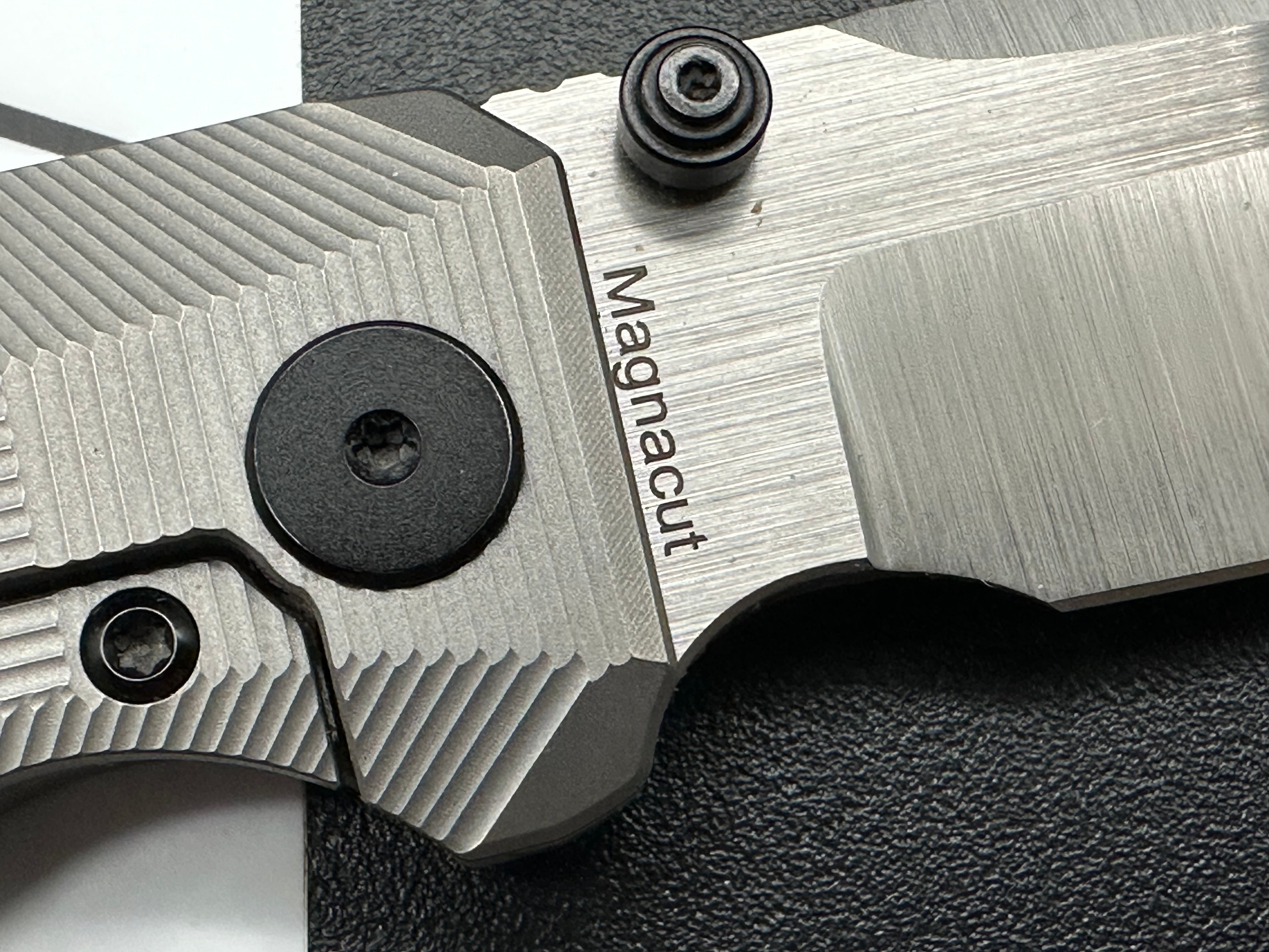 Knife Standards RR Standard stonewashed magnacut