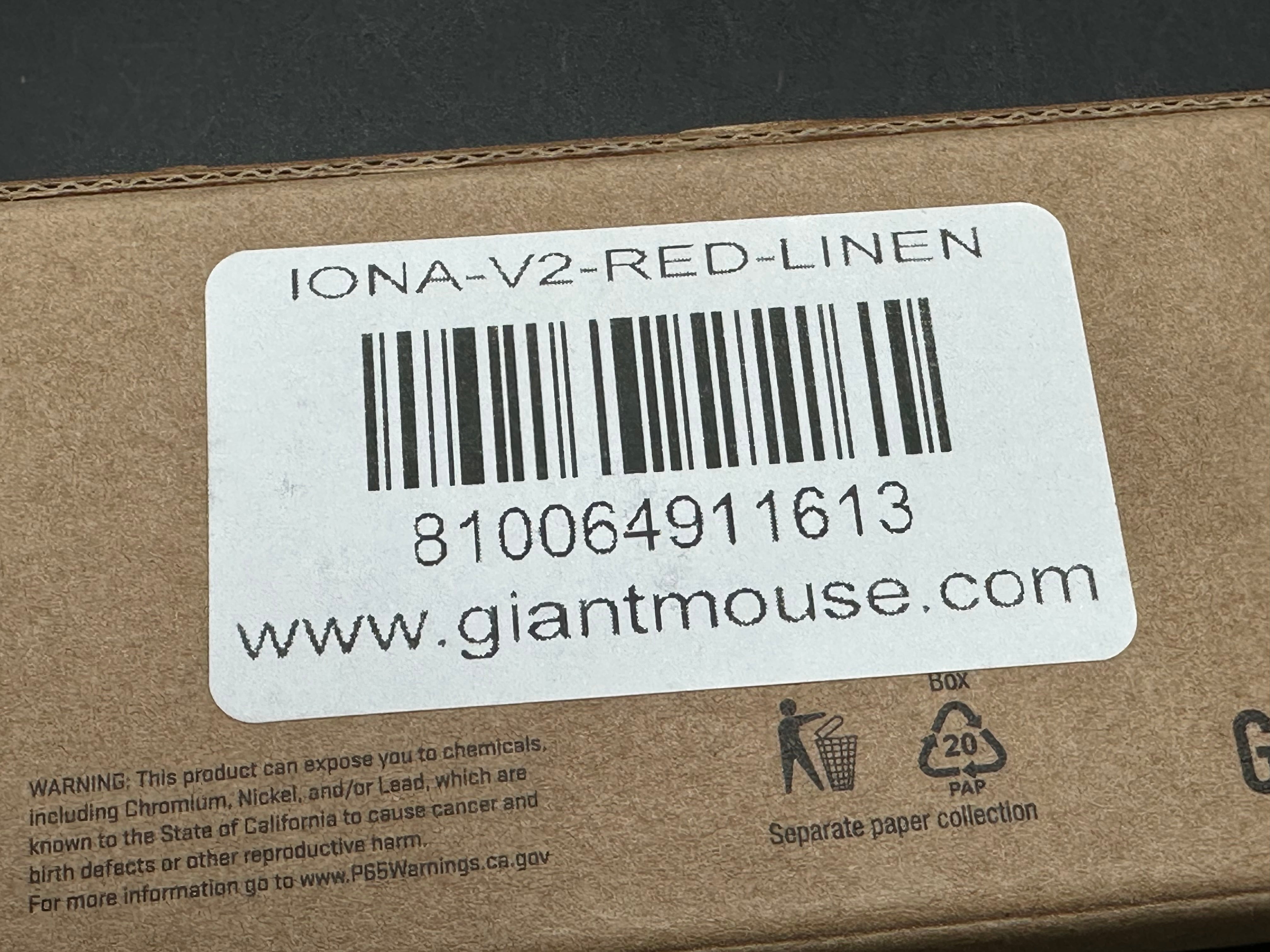 Giant ACE IONA V2 - RED LINEN w/Magnacut blade