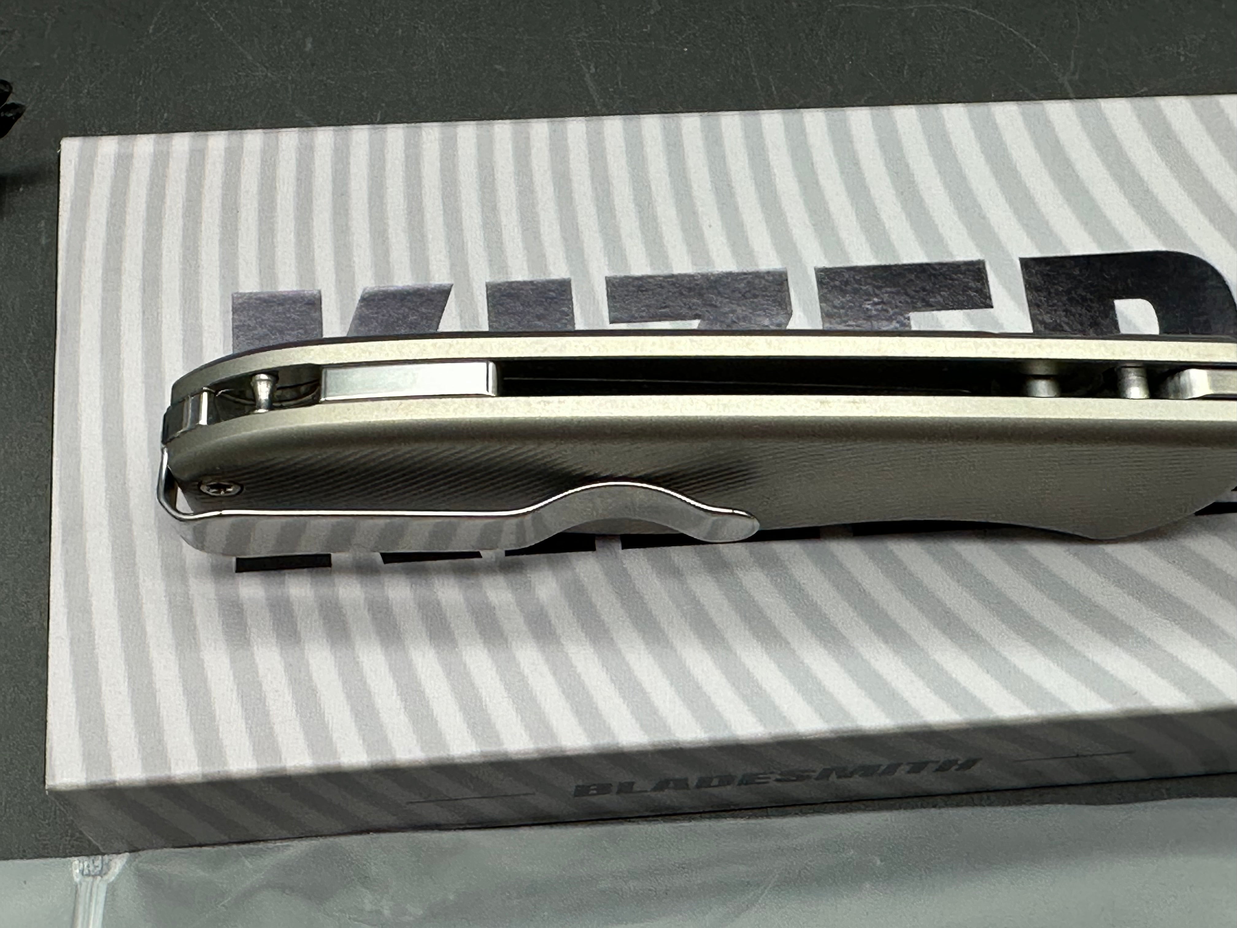 KIZER DROP BEAR ZERO FOLDING KNIFE TEXTURED TITANIUM HANDLE ELMAX STEEL
