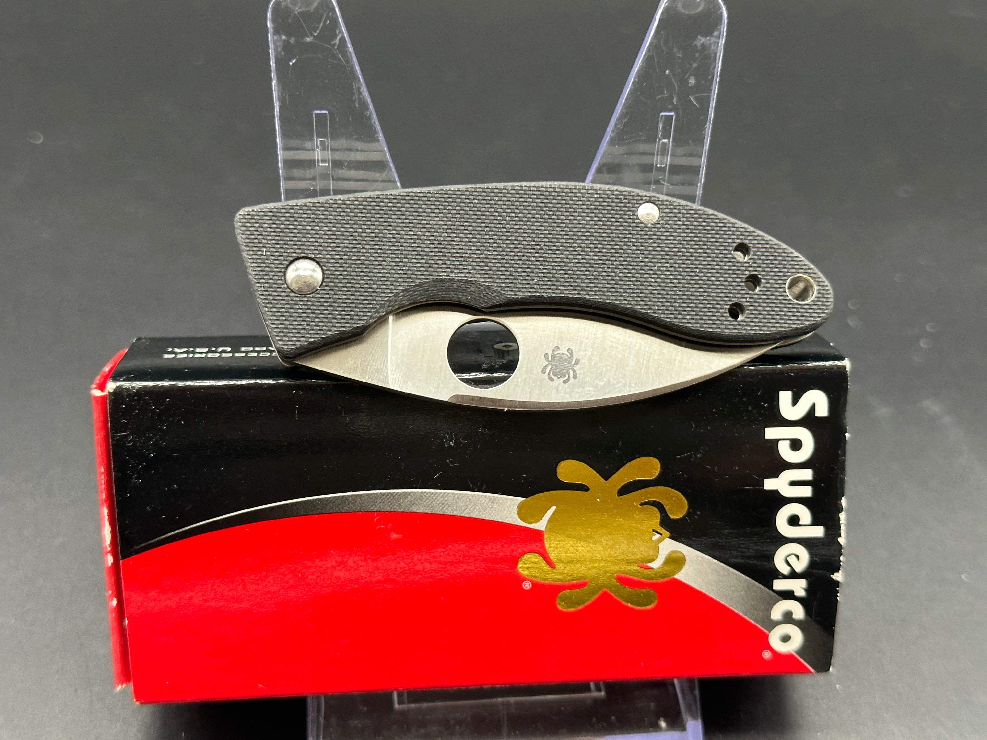 Spyderco Lil' Lum Chinese Folder Black G-10 C205GP