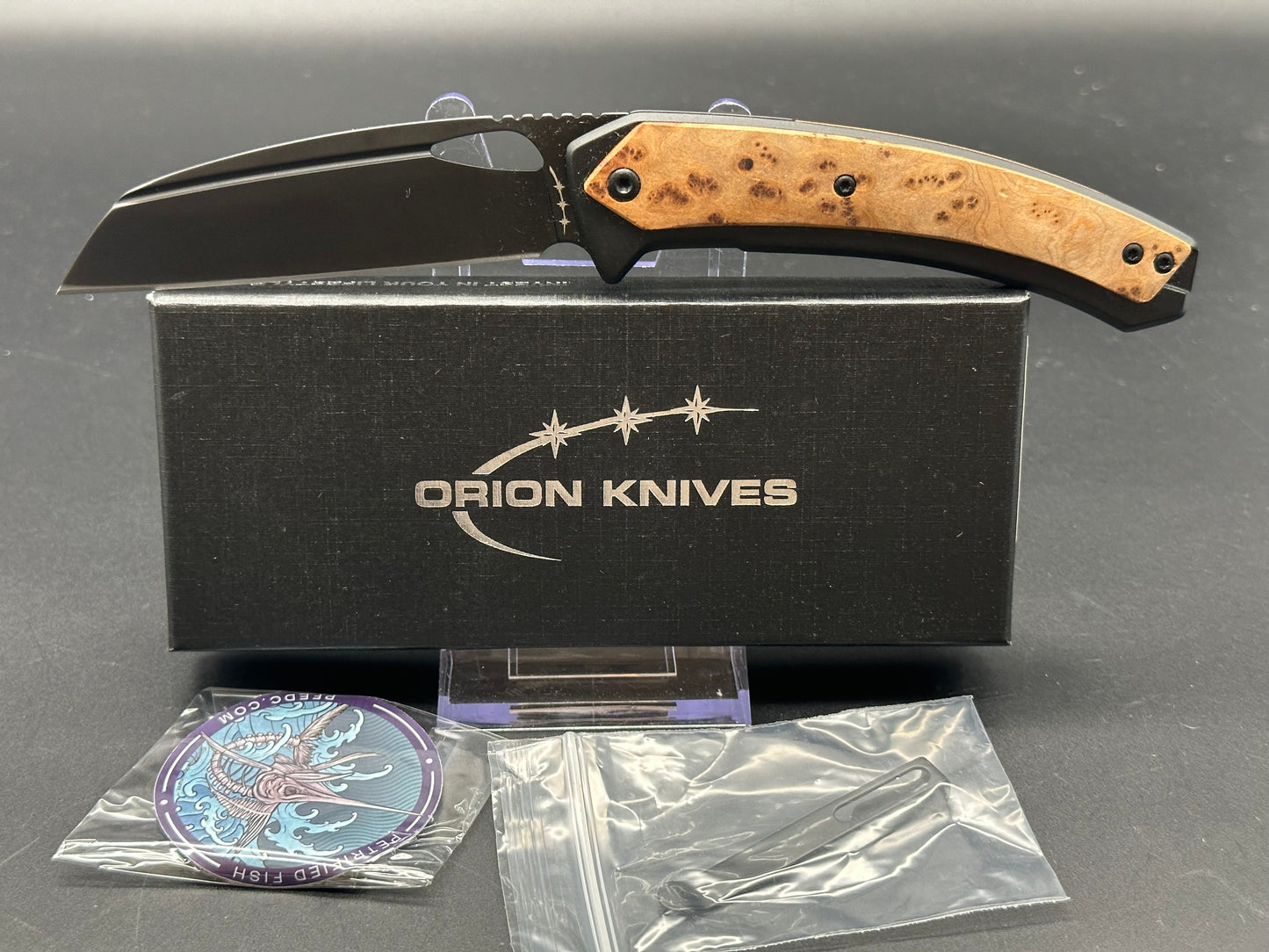 Orion Cetus Black Blade Amboya Wood Handle