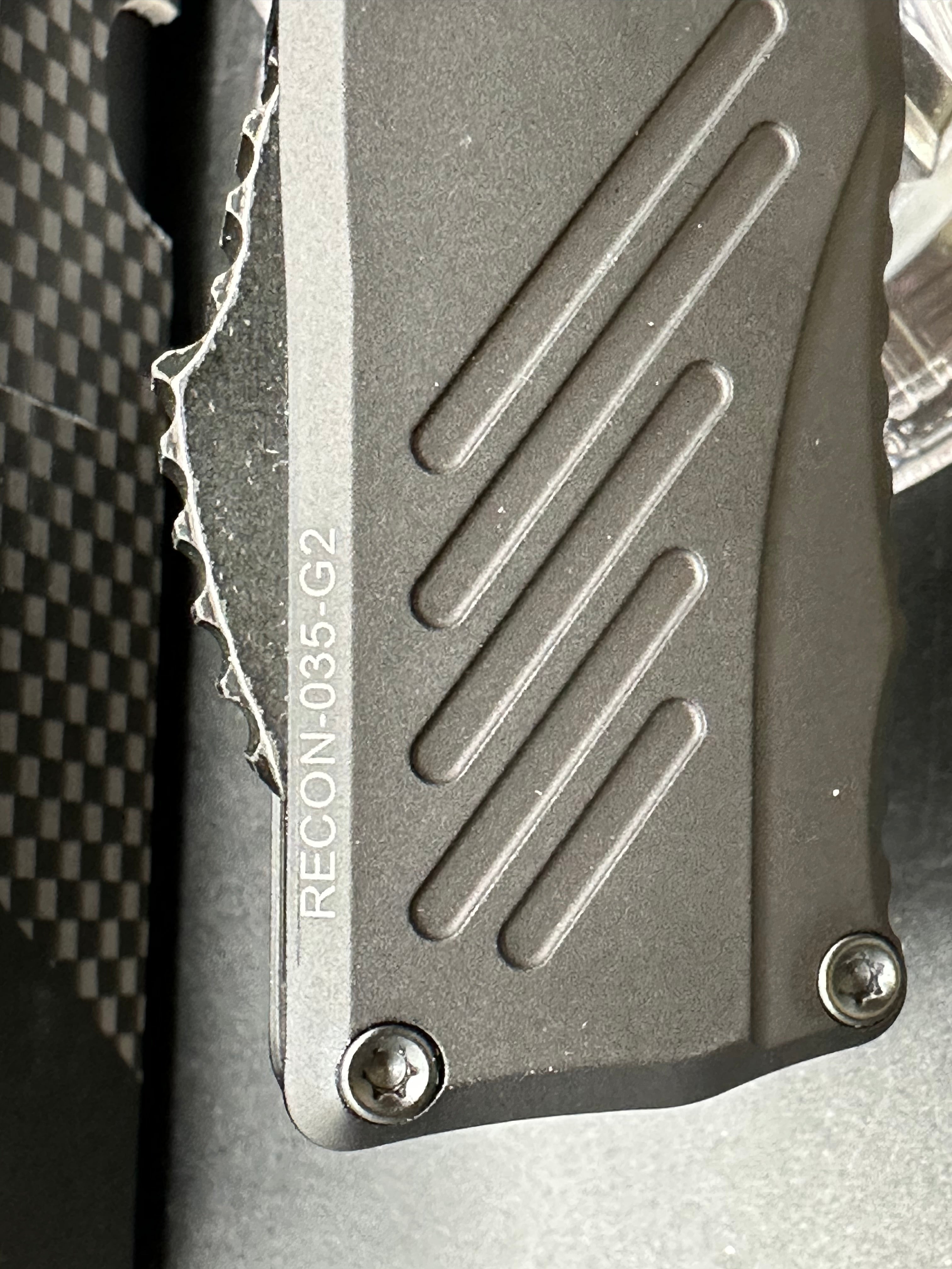 Guardian Tactical RECON-035 G2 Single Edge, Magnacut Dark Stonewash Blade, Black Handle