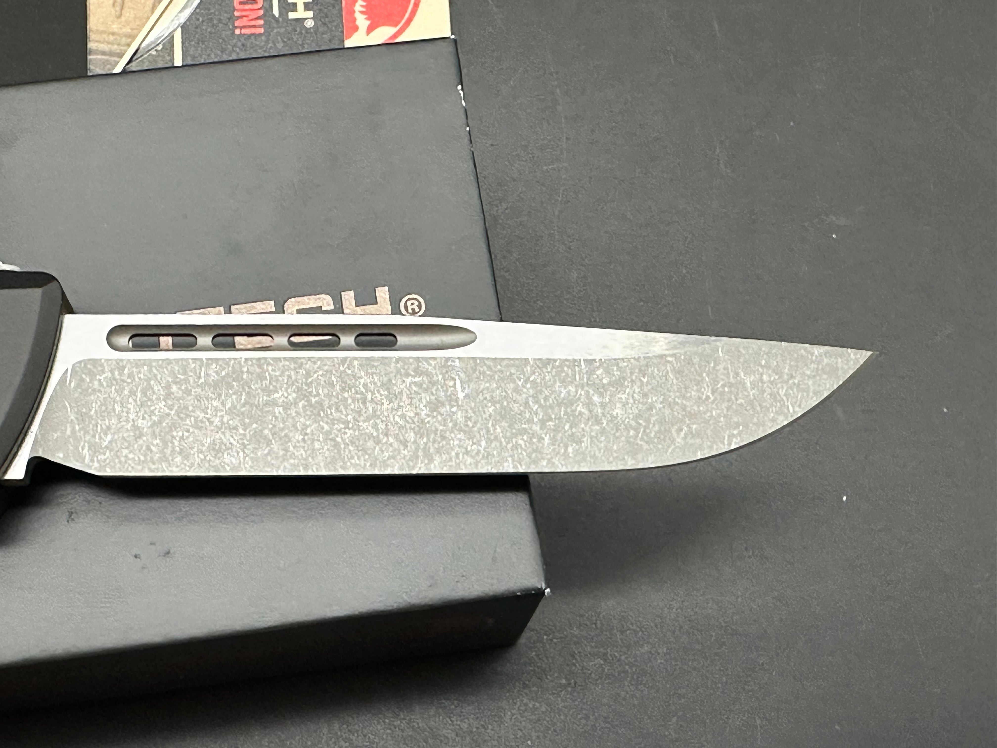Microtech Combat Troodon Gen III S/E OTF Knife Black (4" Stonewash)m390mk