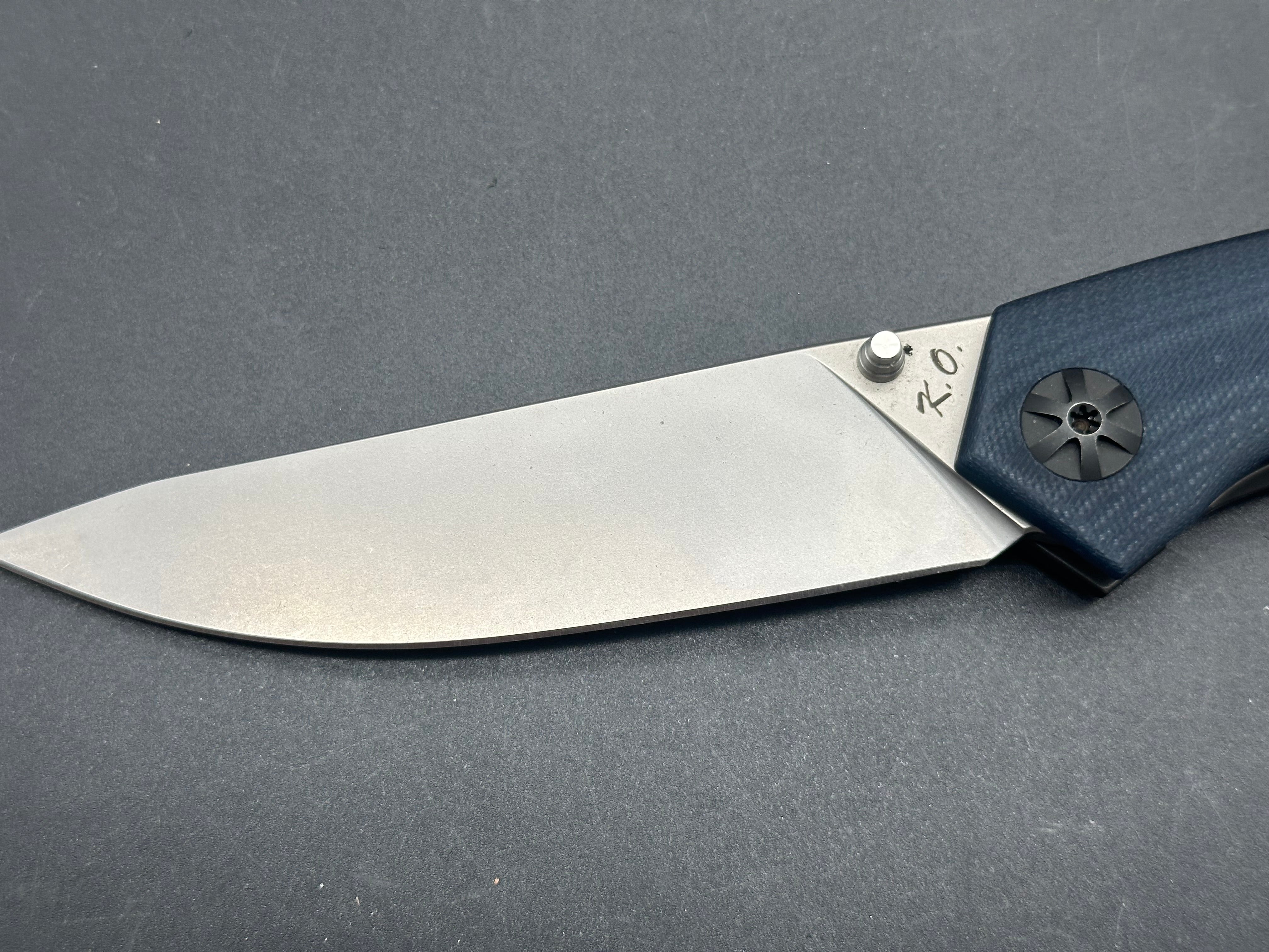 Mosquito Tactical Kitty black G10/ Titanium frame w/S35VN blade