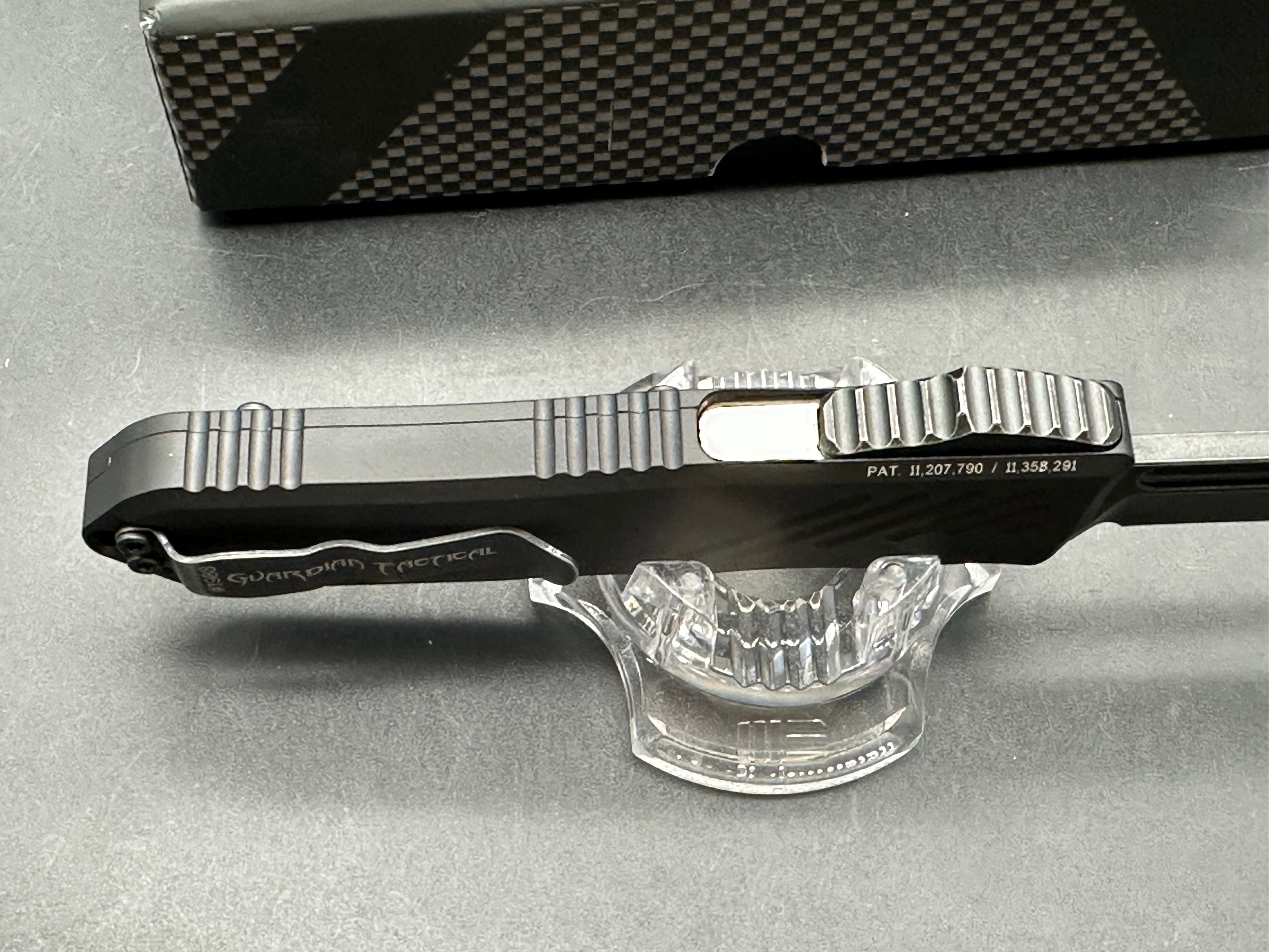 Guardian Tactical RECON-035 G2 Single Edge, Magnacut Dark Stonewash Blade, Black Handle