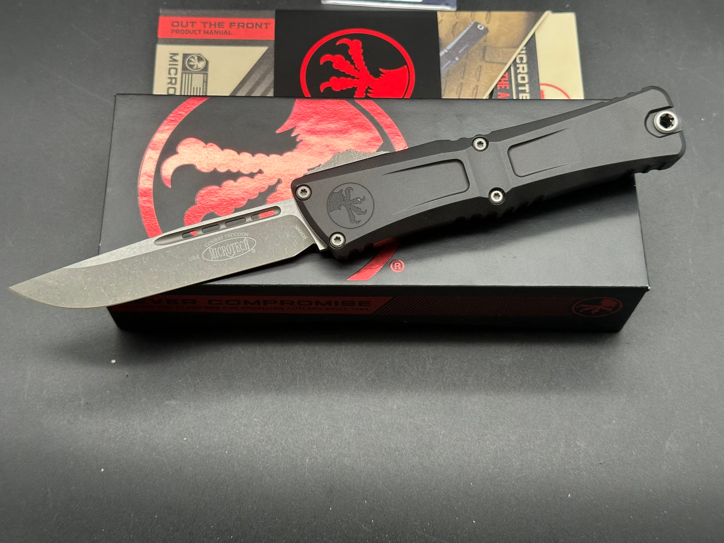 Microtech Combat Troodon Gen III S/E OTF Knife Black (4" Stonewash)m390mk