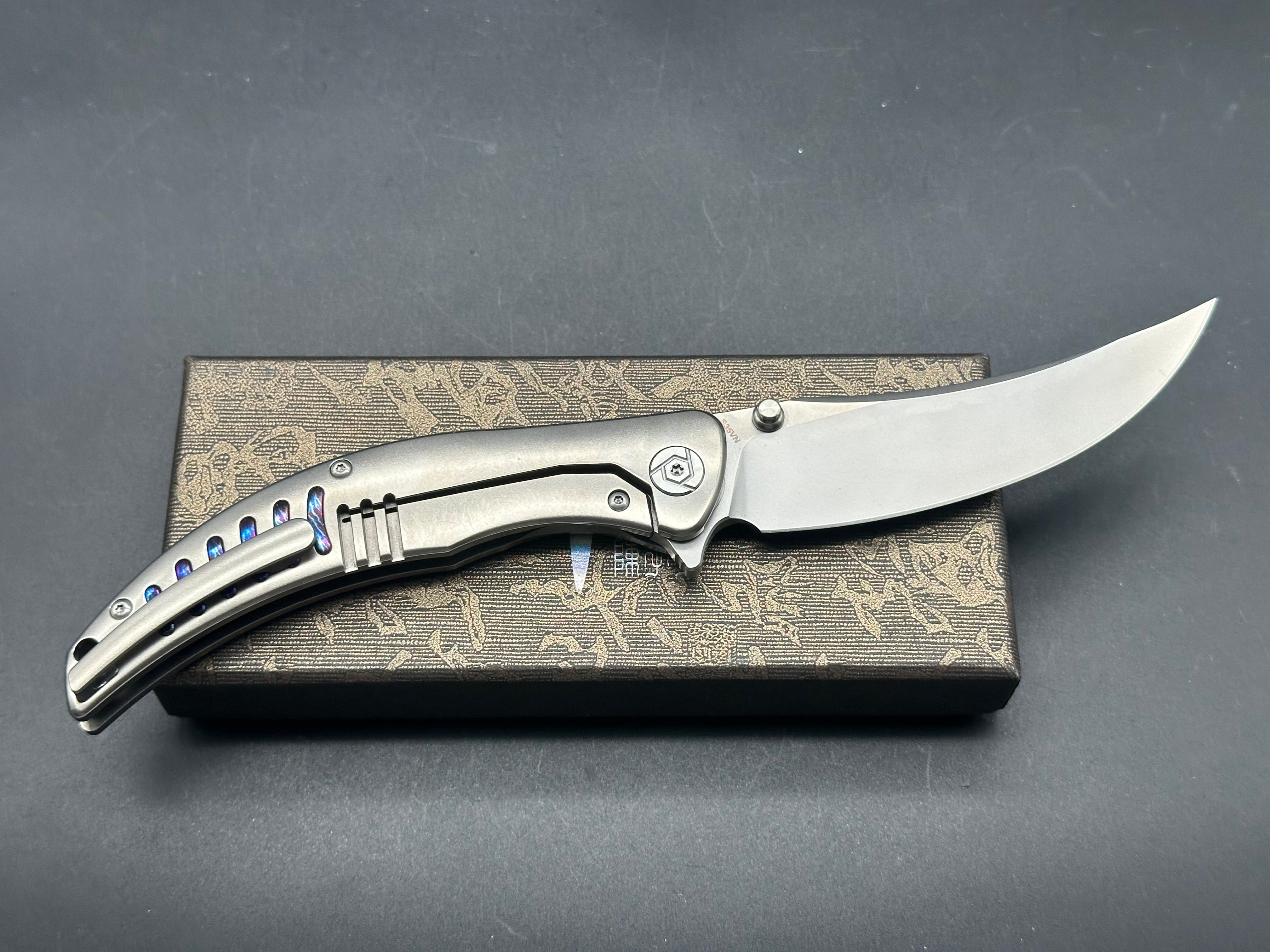 CH KNIVES SULTAN FOLDING KNIFE GREY TITANIUM HANDLE S35VN PLAIN EDGE