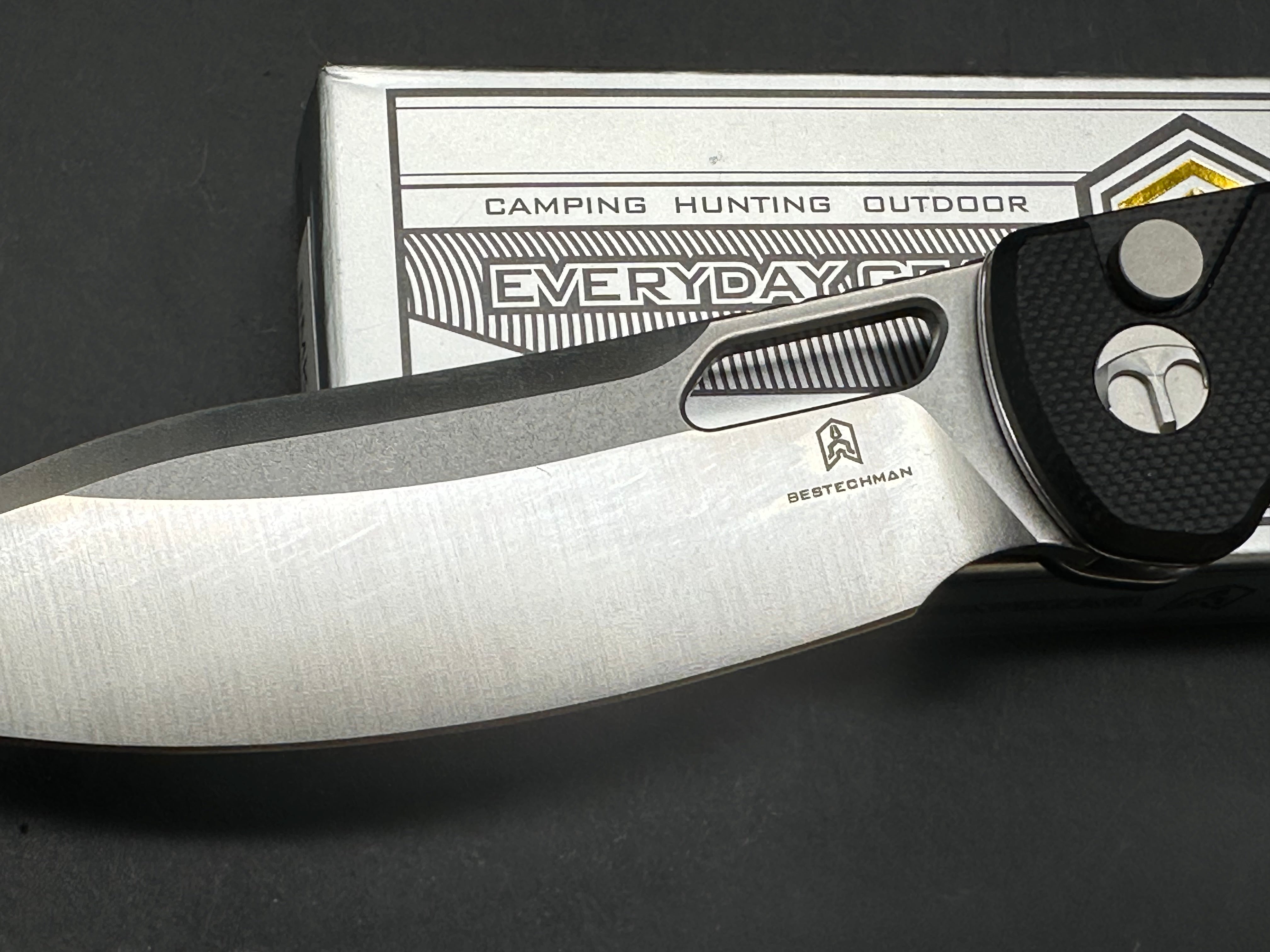 Bestechman Firebird 3.54" D2 Satin Blade with Black G10 Scales