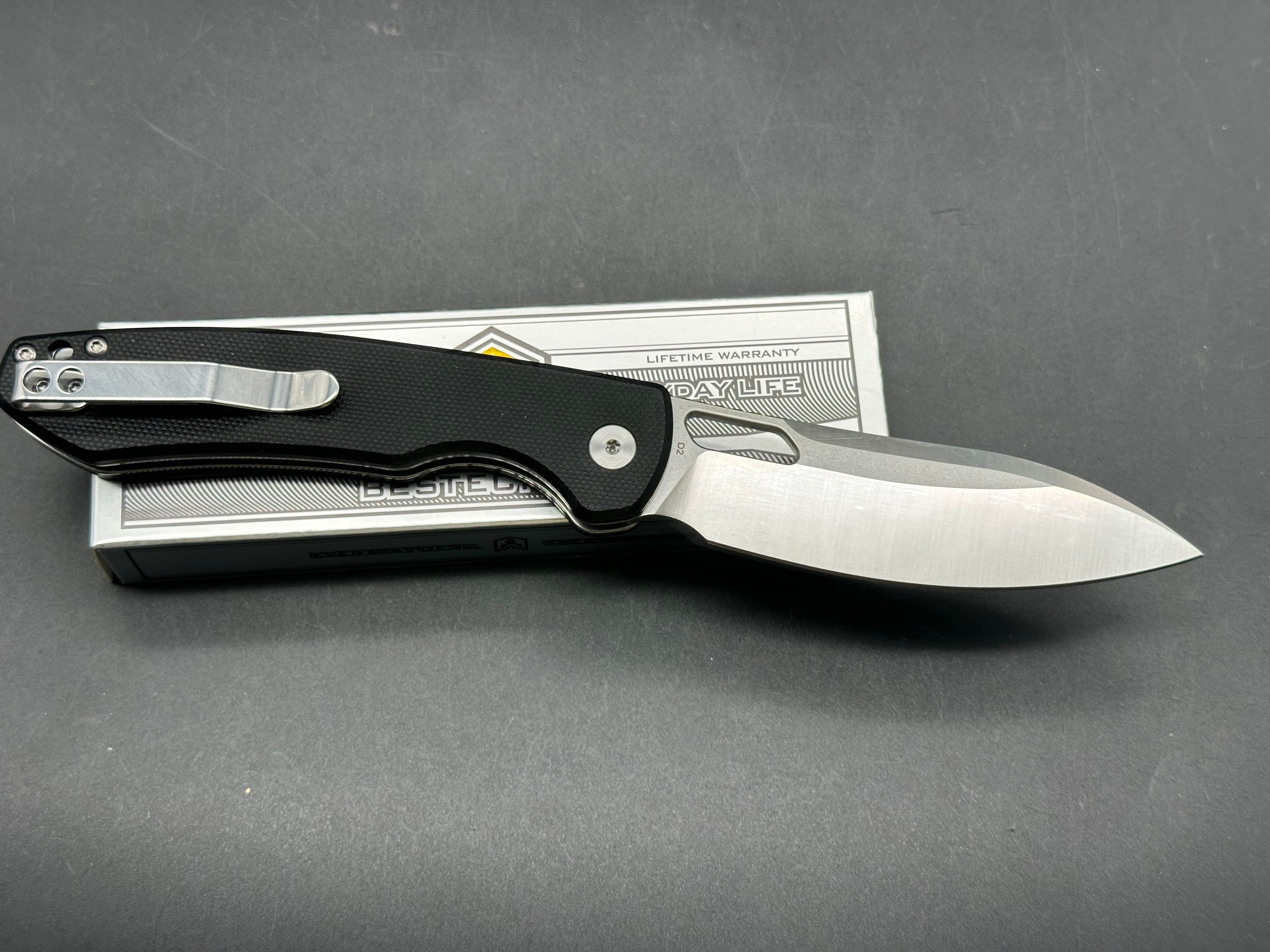 Bestechman Firebird 3.54" D2 Satin Blade with Black G10 Scales