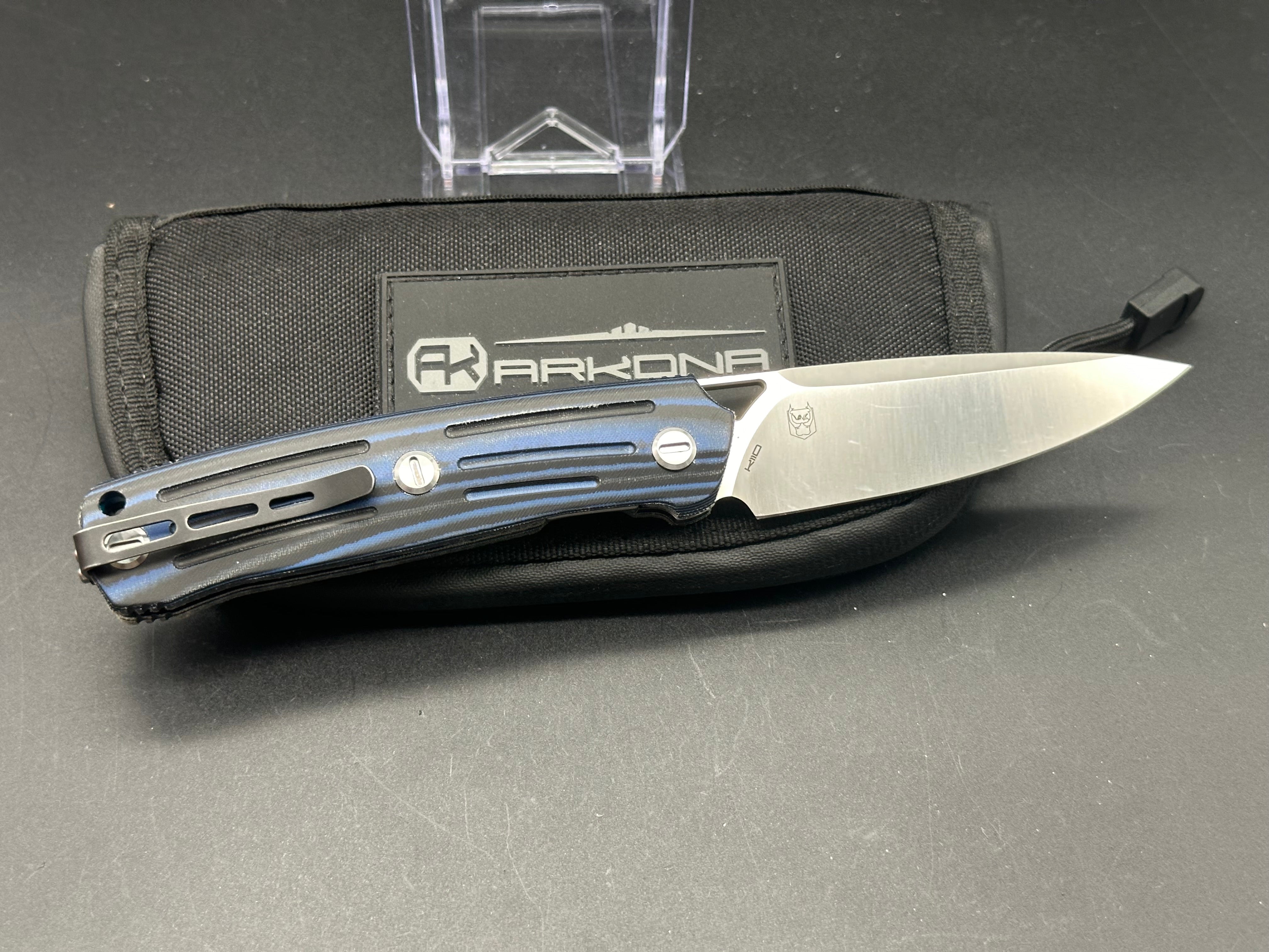 Arkona Nettle F blue/black micarta handle w/K110 blade