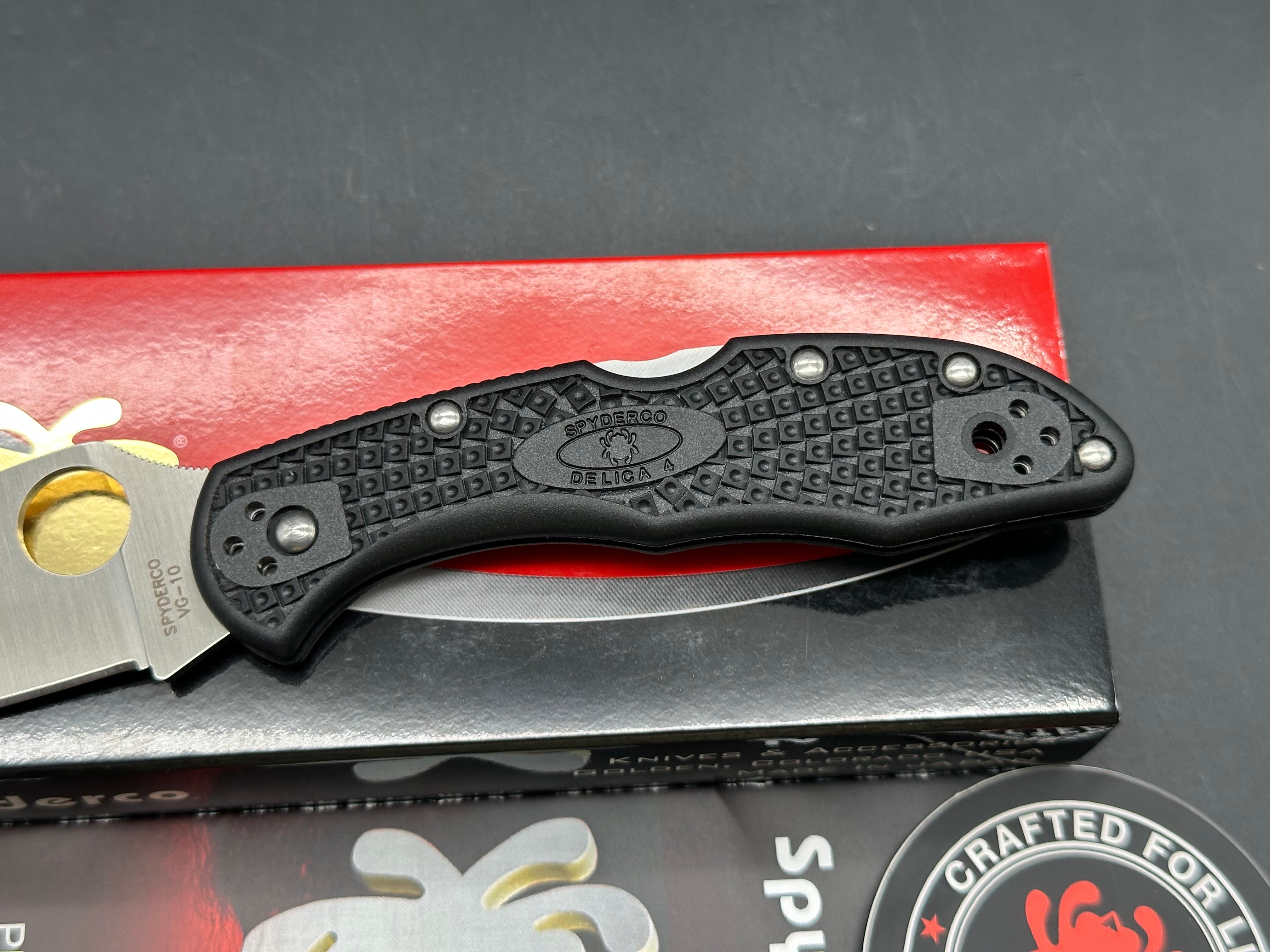 Spyderco Delica 4  Wharncliffe 2.9" VG-10 Satin Wharncliffe Blade with Black FRN Scales