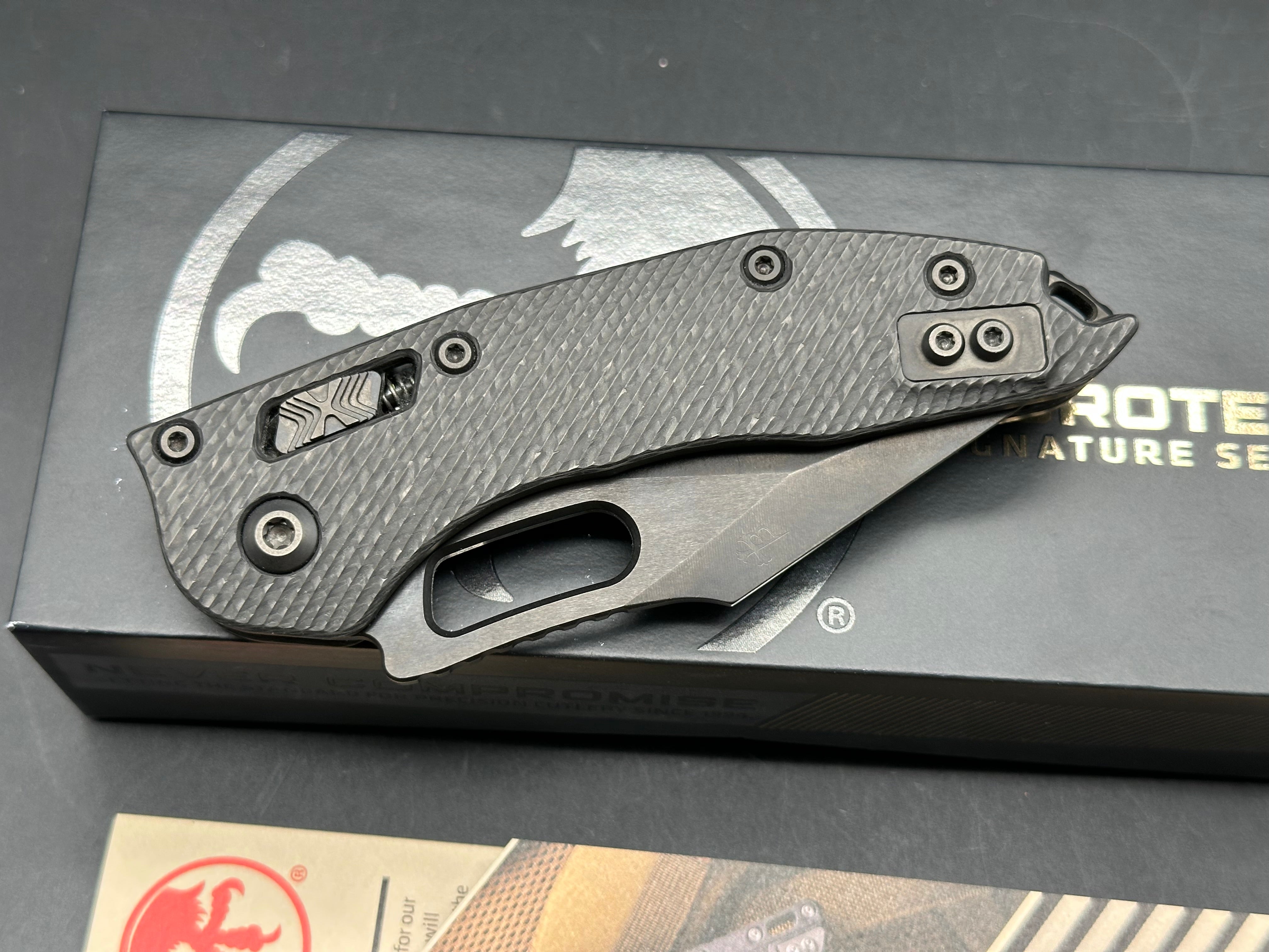 Microtech Shadow Ram lock Stitch