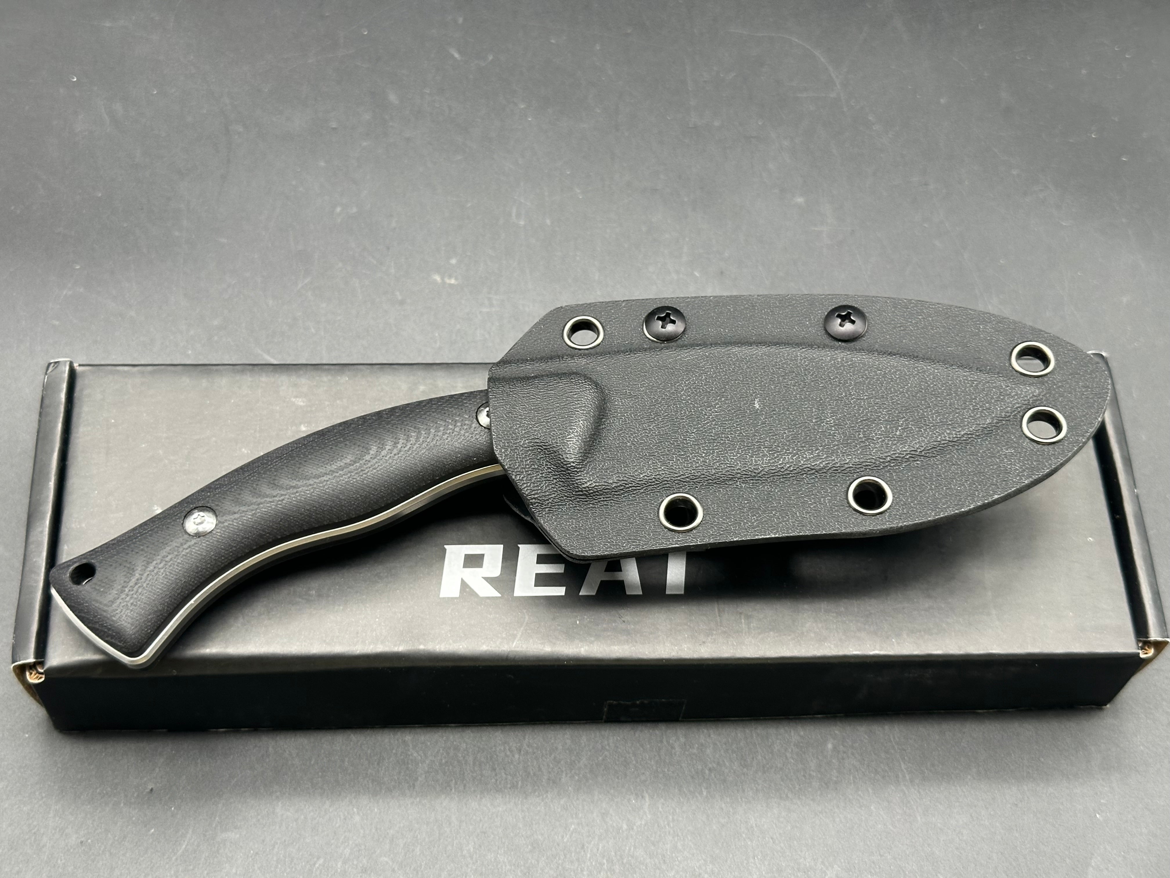 Reat Fixed Blade D2