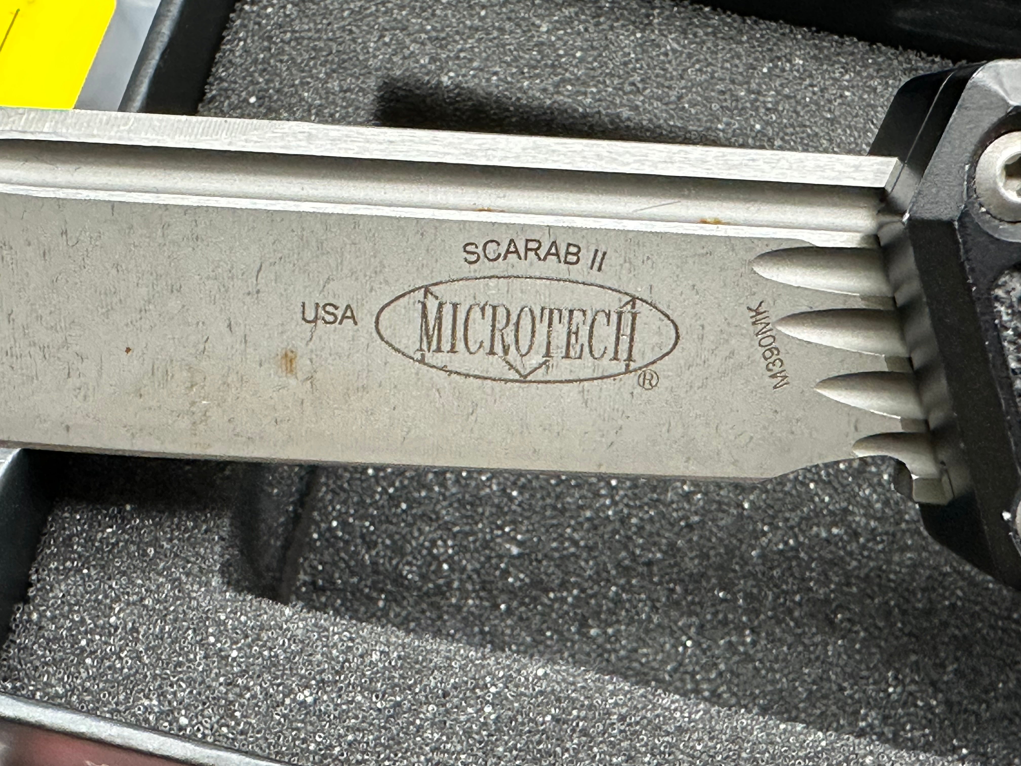 Microtech Scarab 2