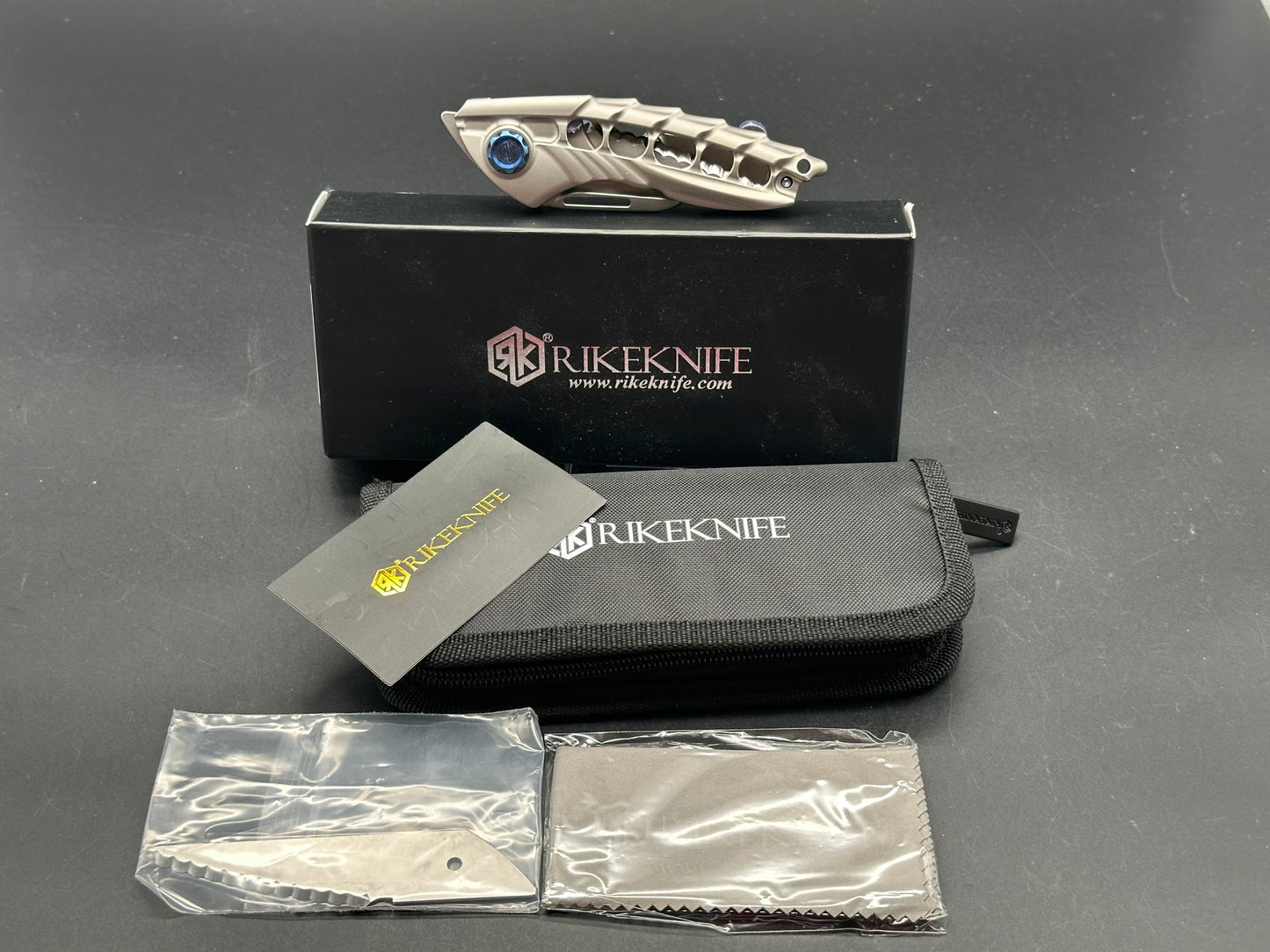 Rike Knife - Alien 1 + Fully Serrated Blade