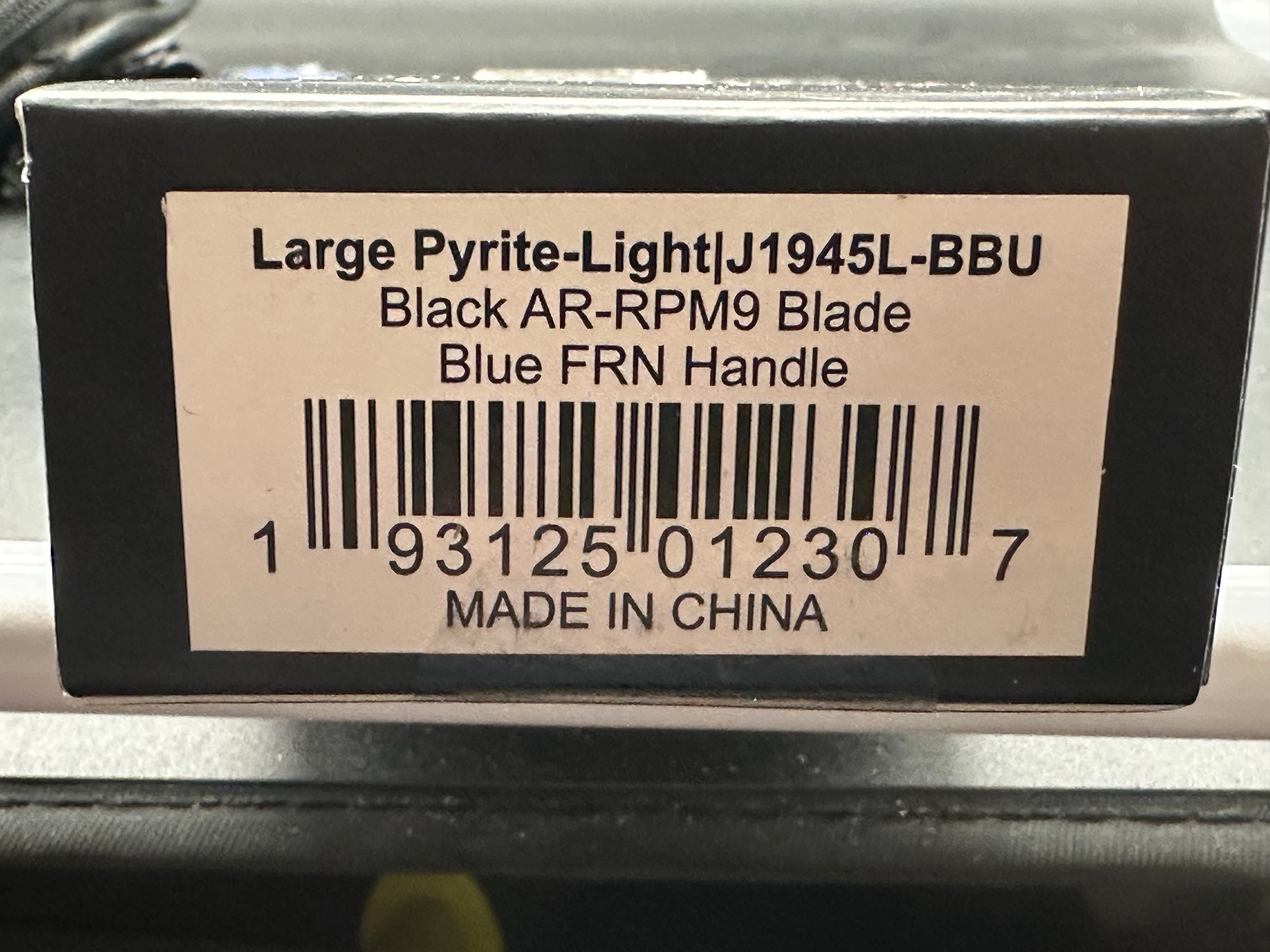 CJRB Pyrite-Light Button Lock Knife Blue FRN (3.3")