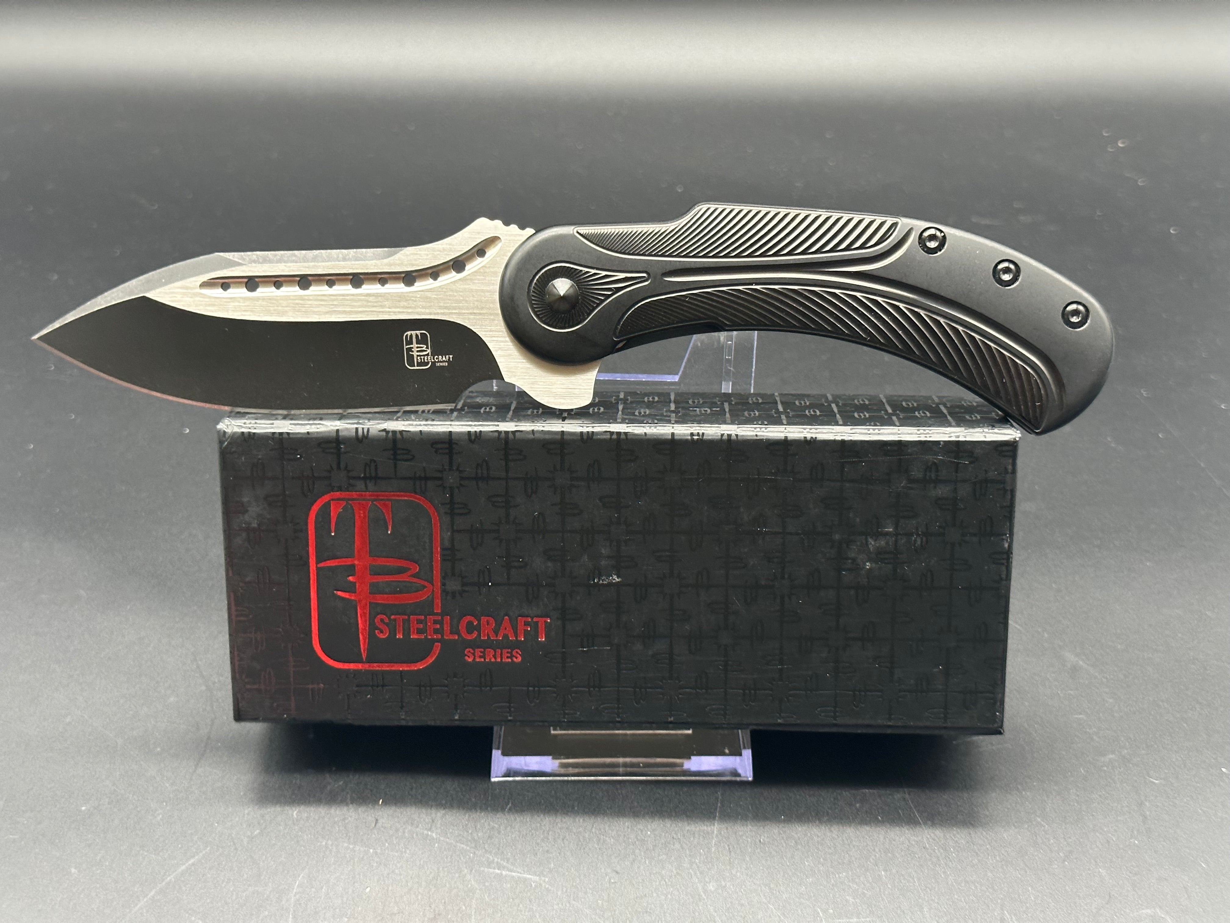 Todd Begg Field Steelcraft Marshall all black / silver two toned blade