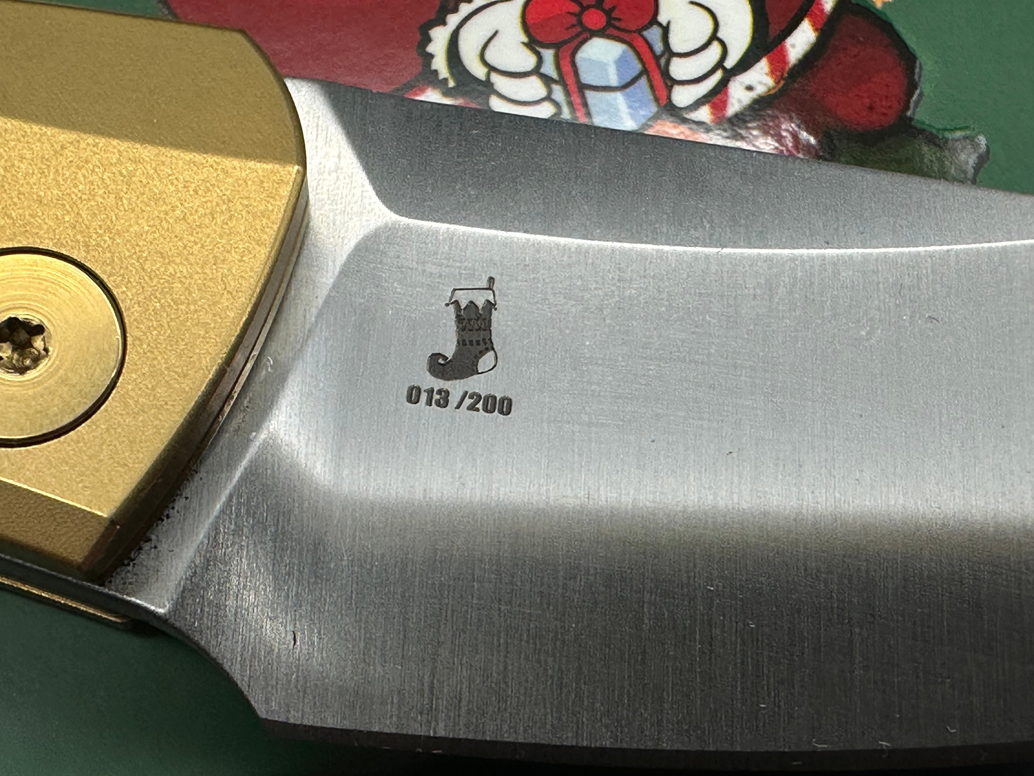 Kizer MINI MOMO S35VN G10 EXCLUSIVE LIMITED
