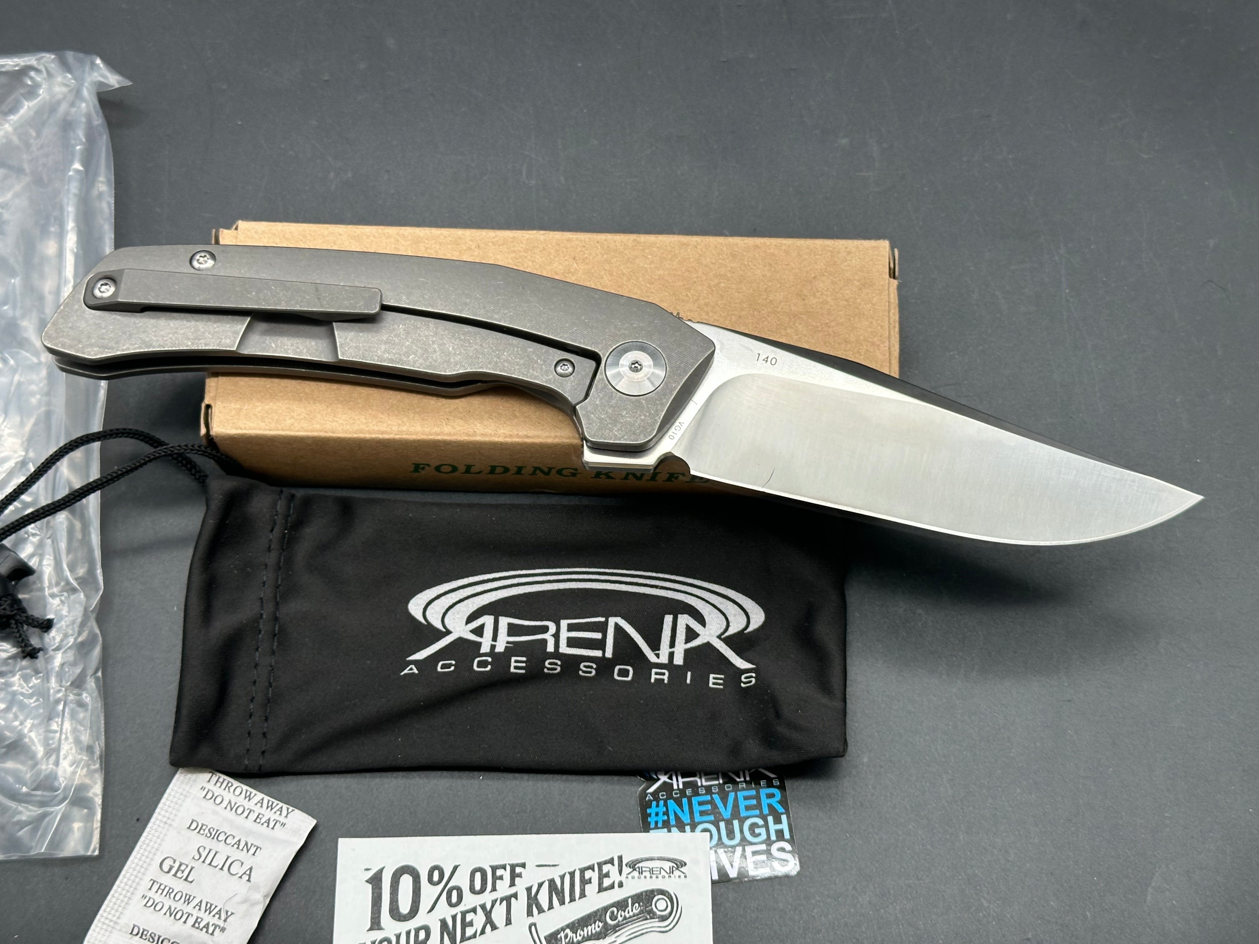 Land 140 titanium frame lock flipper w/VG10 blade