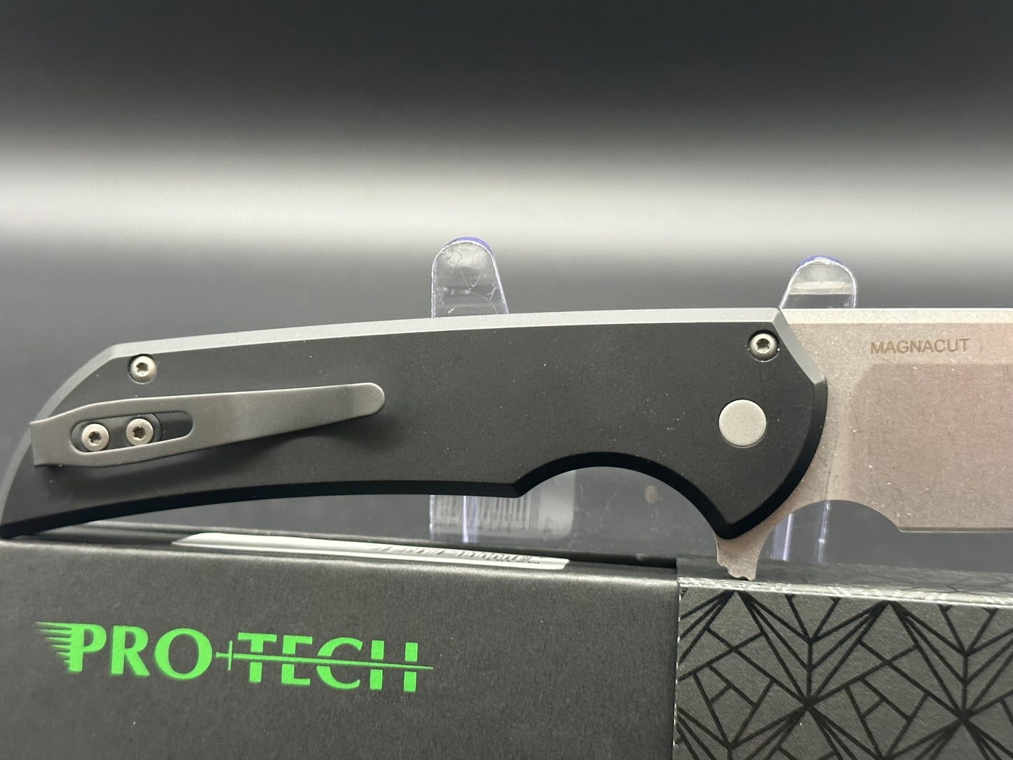 ProTech Mordax MX101 Black handle stonewashed magnacut blade