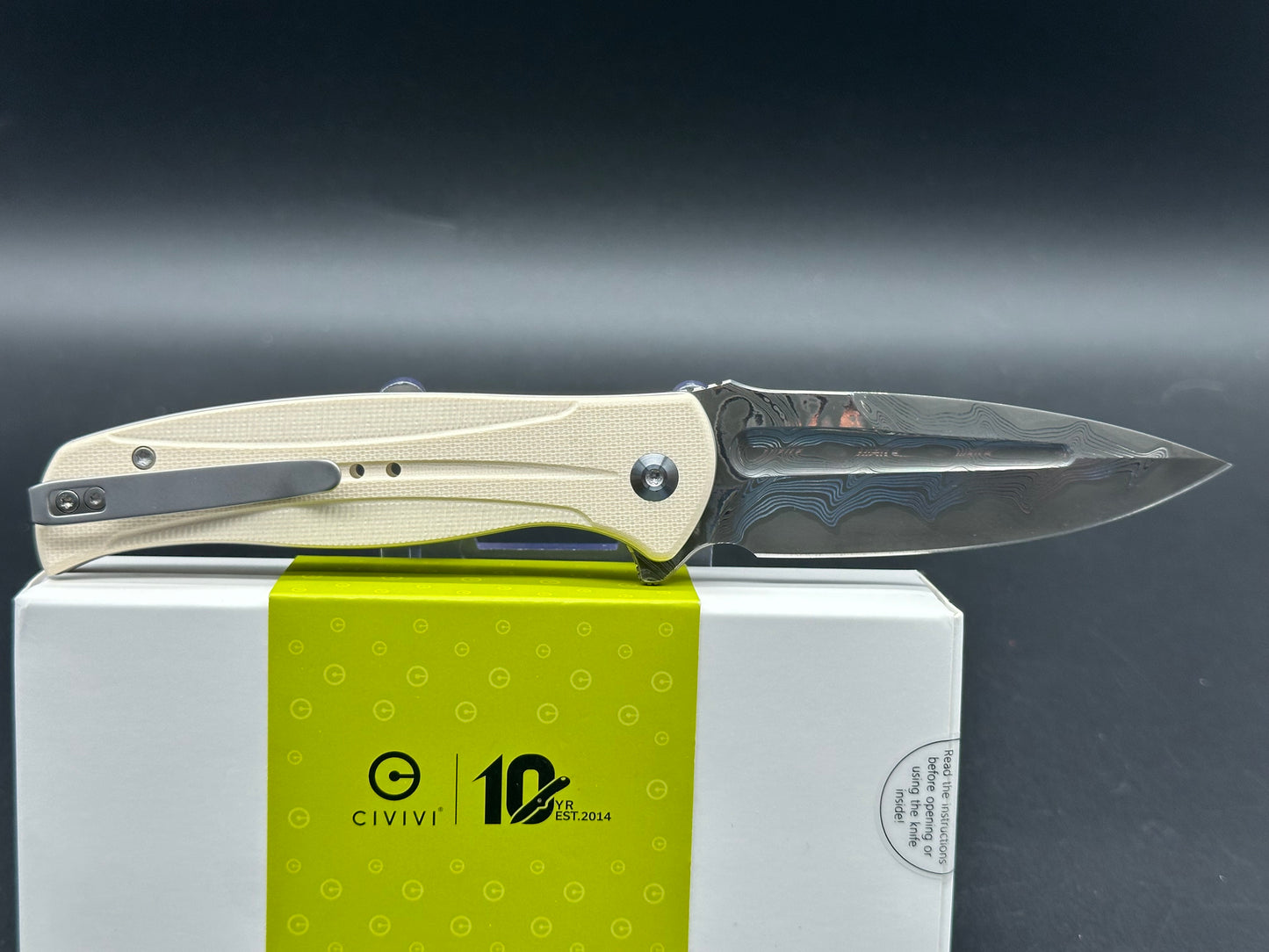 CIVIVI INCINDIE BUTTON LOCK FOLDING KNIFE OFF WHITE G10 HANDLE DAMASCUS SPEAR POINT PLAIN EDGE