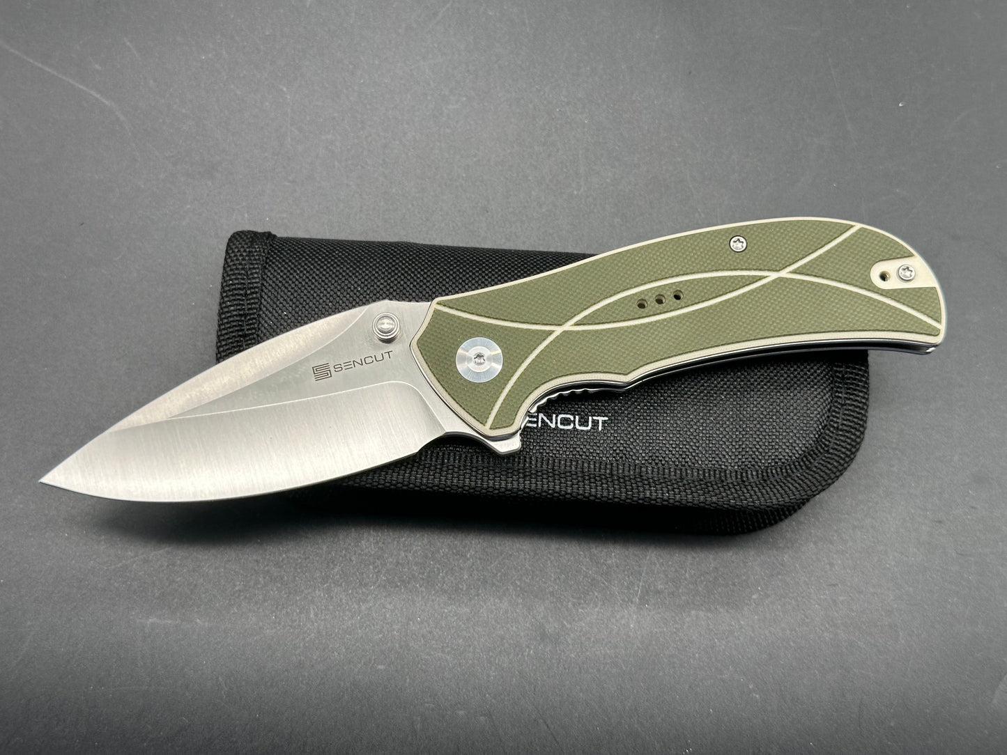 SENCUT HYRAX FOLDING KNIFE GREEN/OFF WHITE G10 HANDLE 9CR18MOV LEAF PLAIN EDGE SATIN FINISH