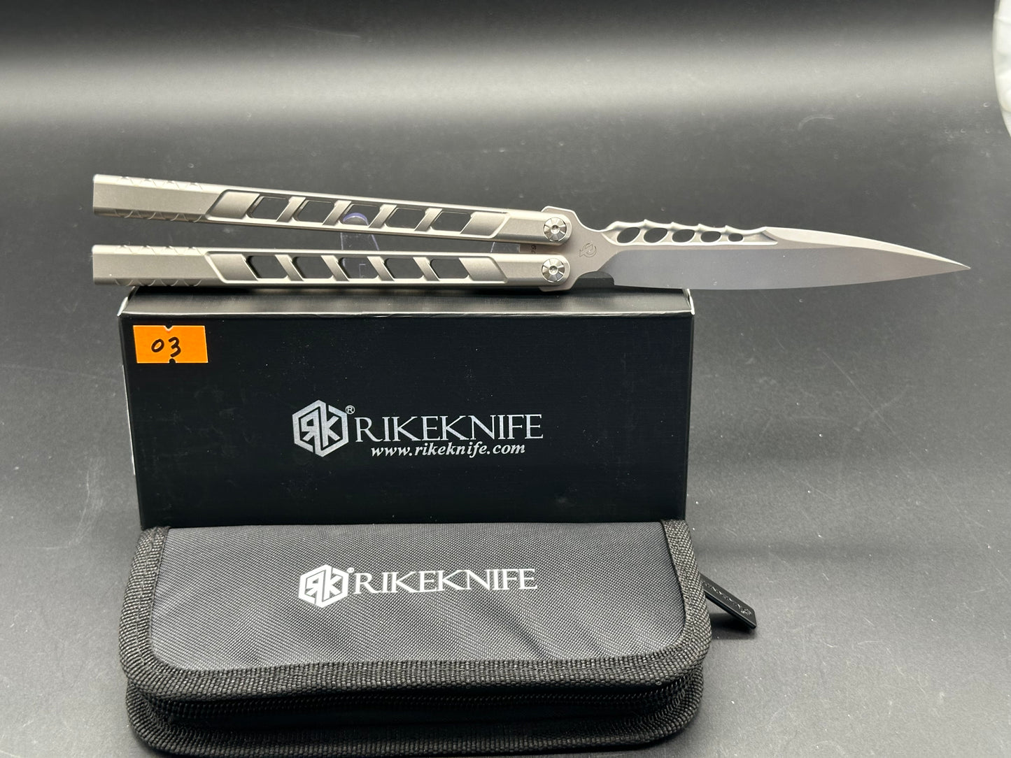 Rike Alien TB05 Butterfly Balisong knife Limited Edition of 20