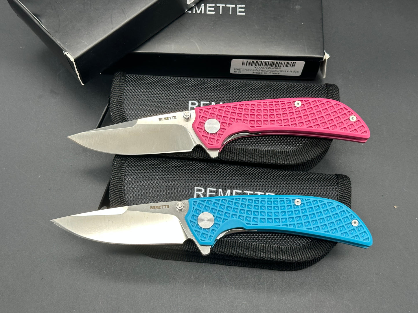 Remette Peacock knives in pink and blue (both knives)