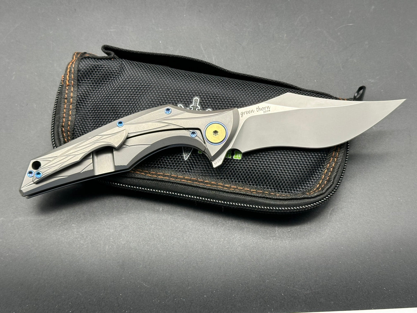 Green Thorn Talon/Grey Milled Ti Frame + Custom Ano Hardware/Upswept/Stonewash M390